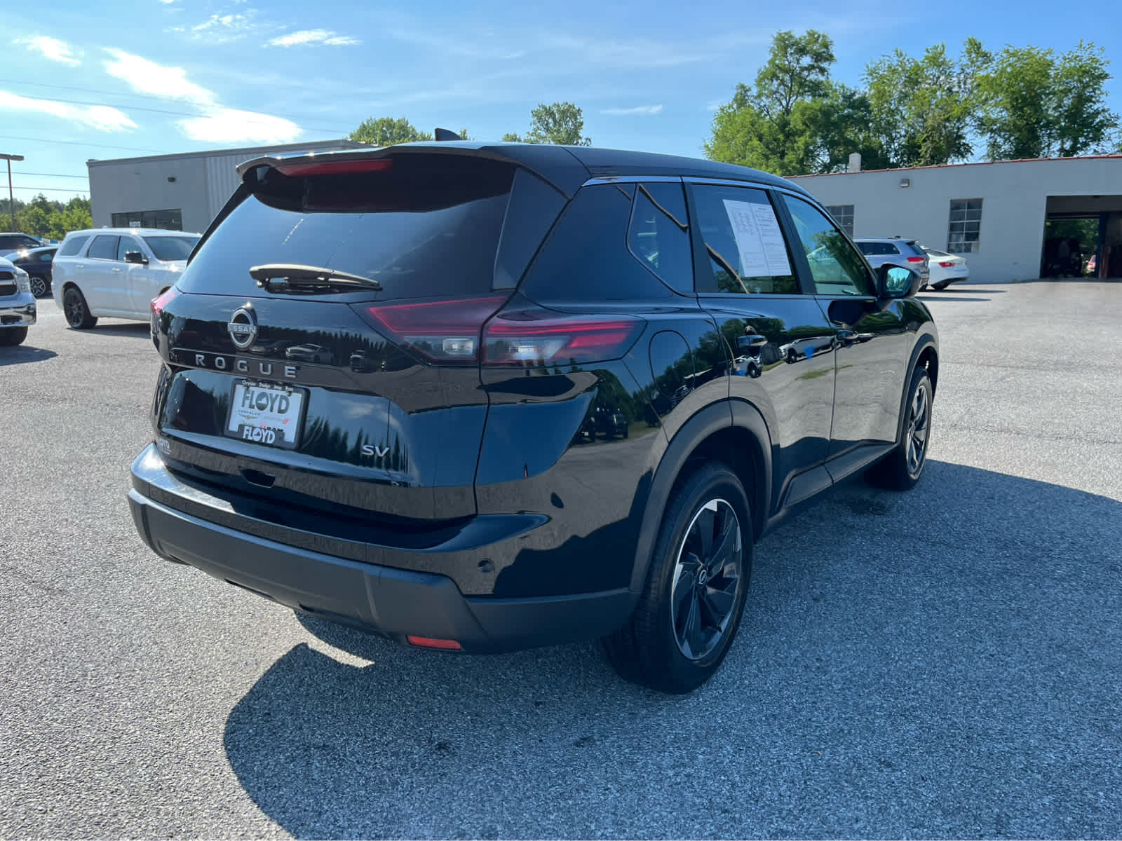 2024 Nissan Rogue SV