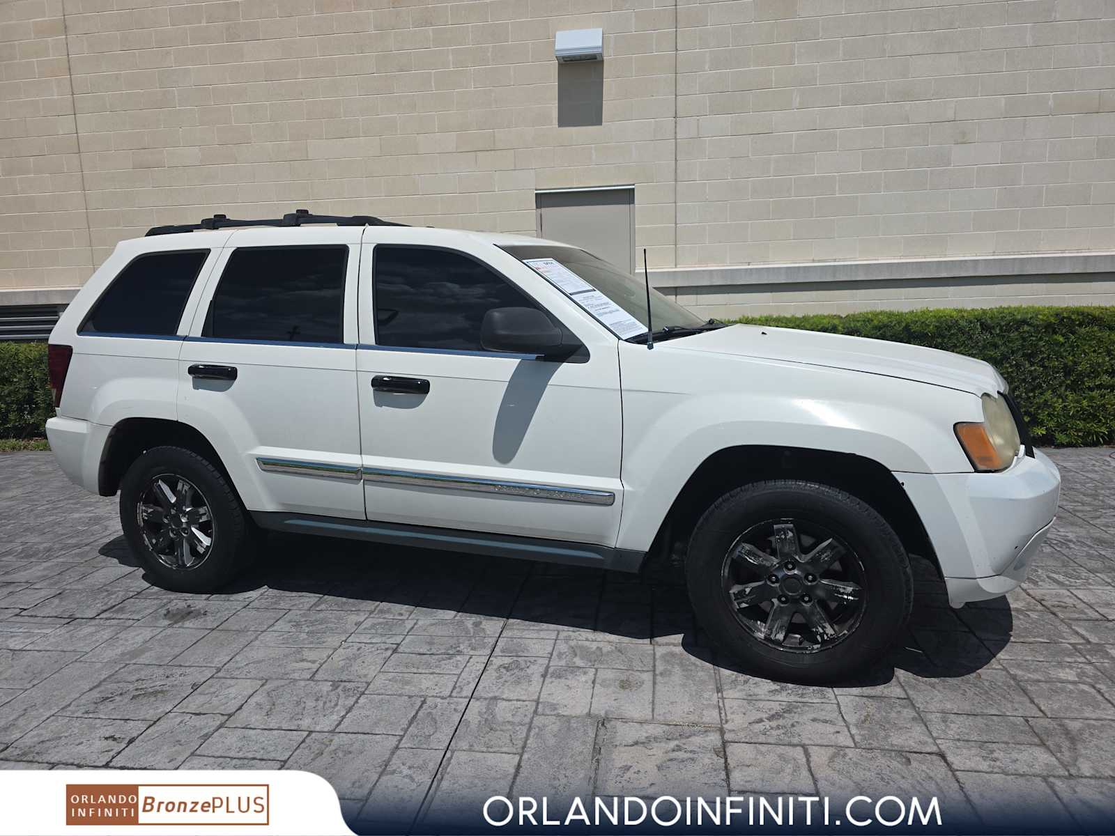 Stone White 2008 Jeep Grand Cherokee SUV / Crossover 4X2 5-Speed Automatic