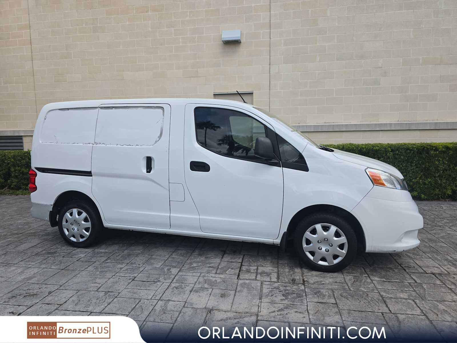  2019 Nissan NV200 SV FWD   