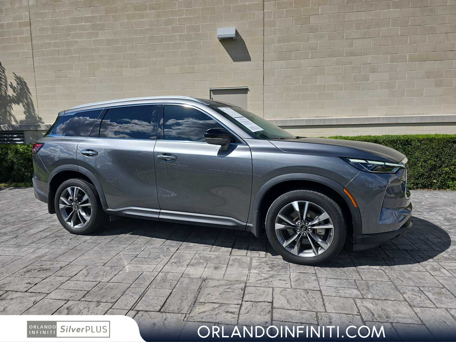 2024 INFINITI QX60 Luxe FWD