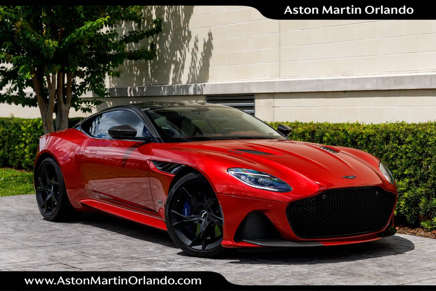 2019 Aston Martin DBS Superleggera Coupe RWD