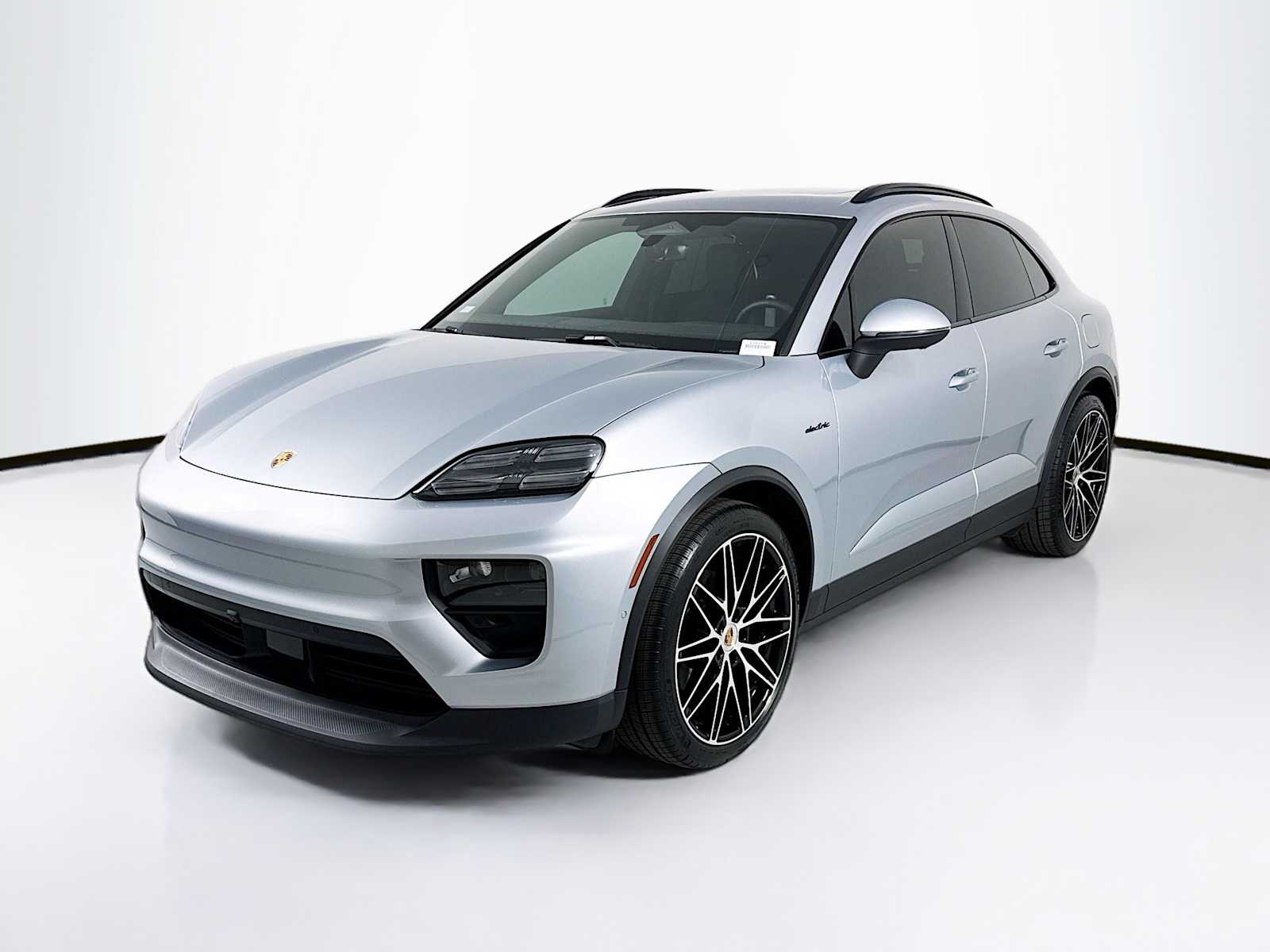 Dolomite Silver Metallic 2025 Porsche Macan AWD SUV / Crossover All-Wheel Drive 1-Speed Automatic