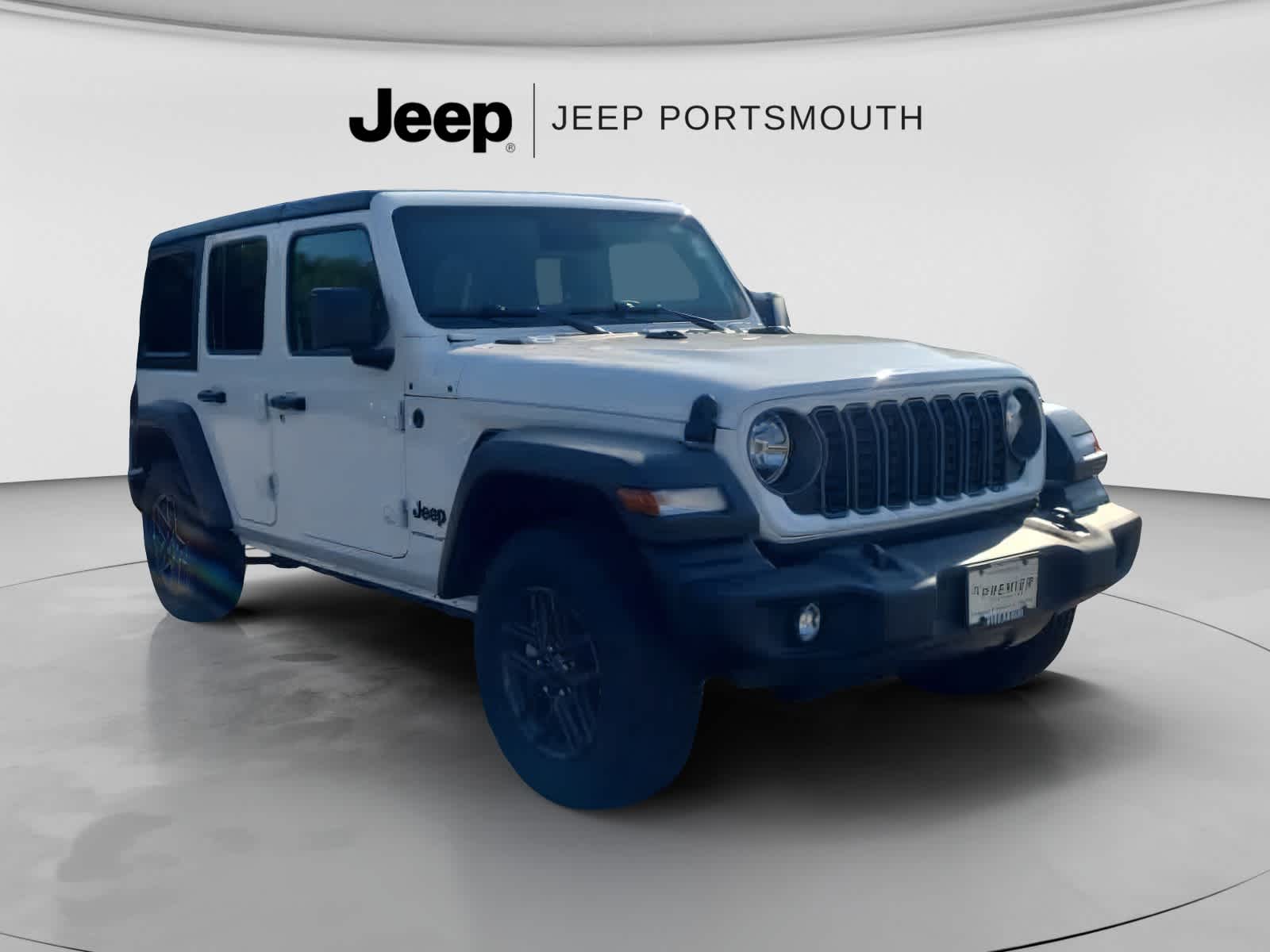 Bright White Clearcoat 2026 Jeep Wrangler SUV / Crossover Four-Wheel Drive 8-Speed Automatic
