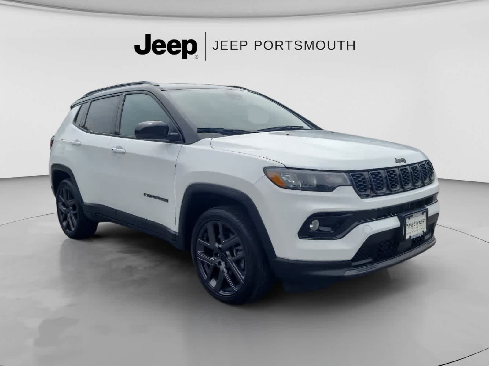 Bright White Clearcoat 2026 Jeep Compass SUV / Crossover Four-Wheel Drive 8-Speed Automatic