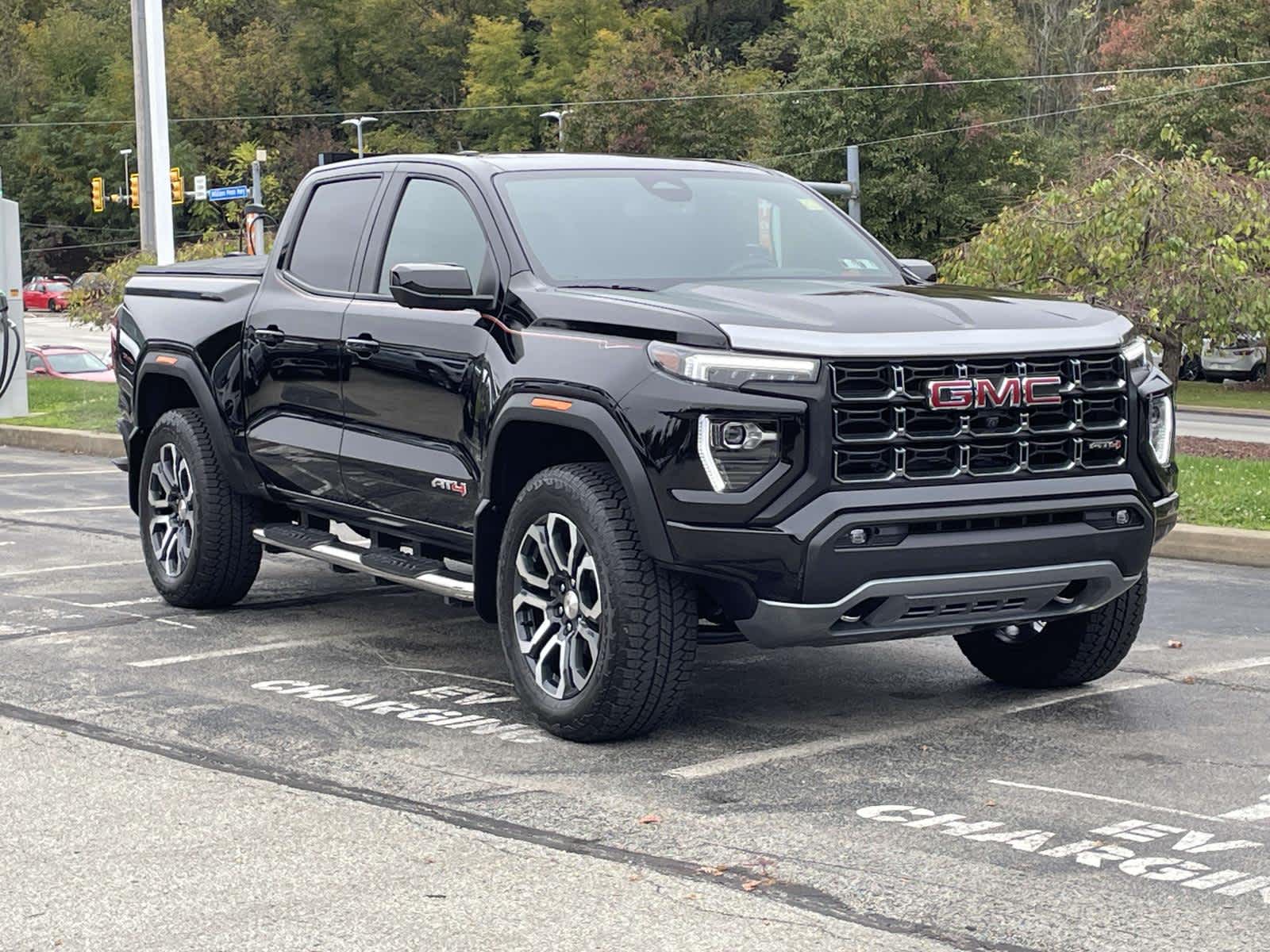 2024 GMC Canyon AT4 Crew Cab 4WD