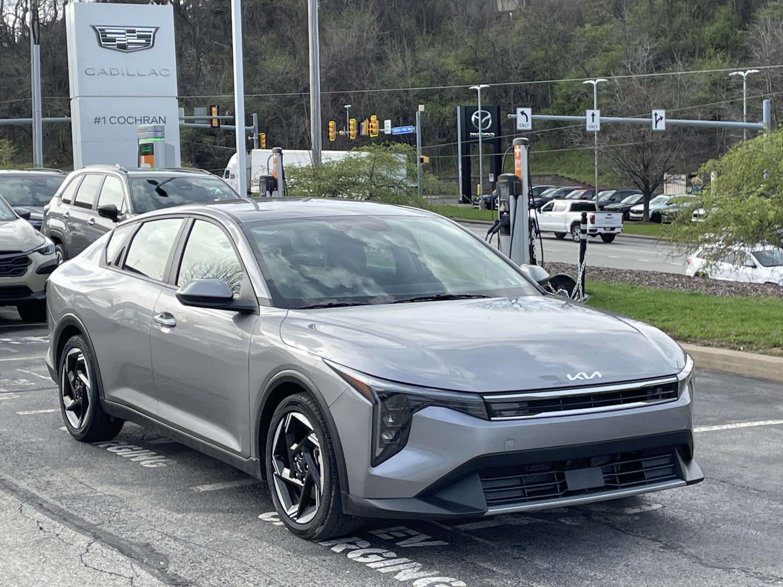 Steel Gray 2025 Kia K4 EX FWD Sedan Front-Wheel Drive Continuously Variable Transmission