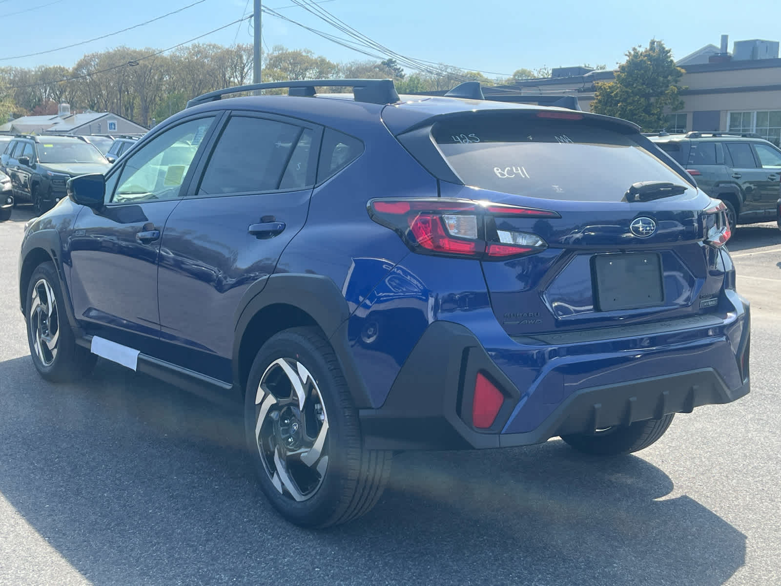 View vehicle photo 5