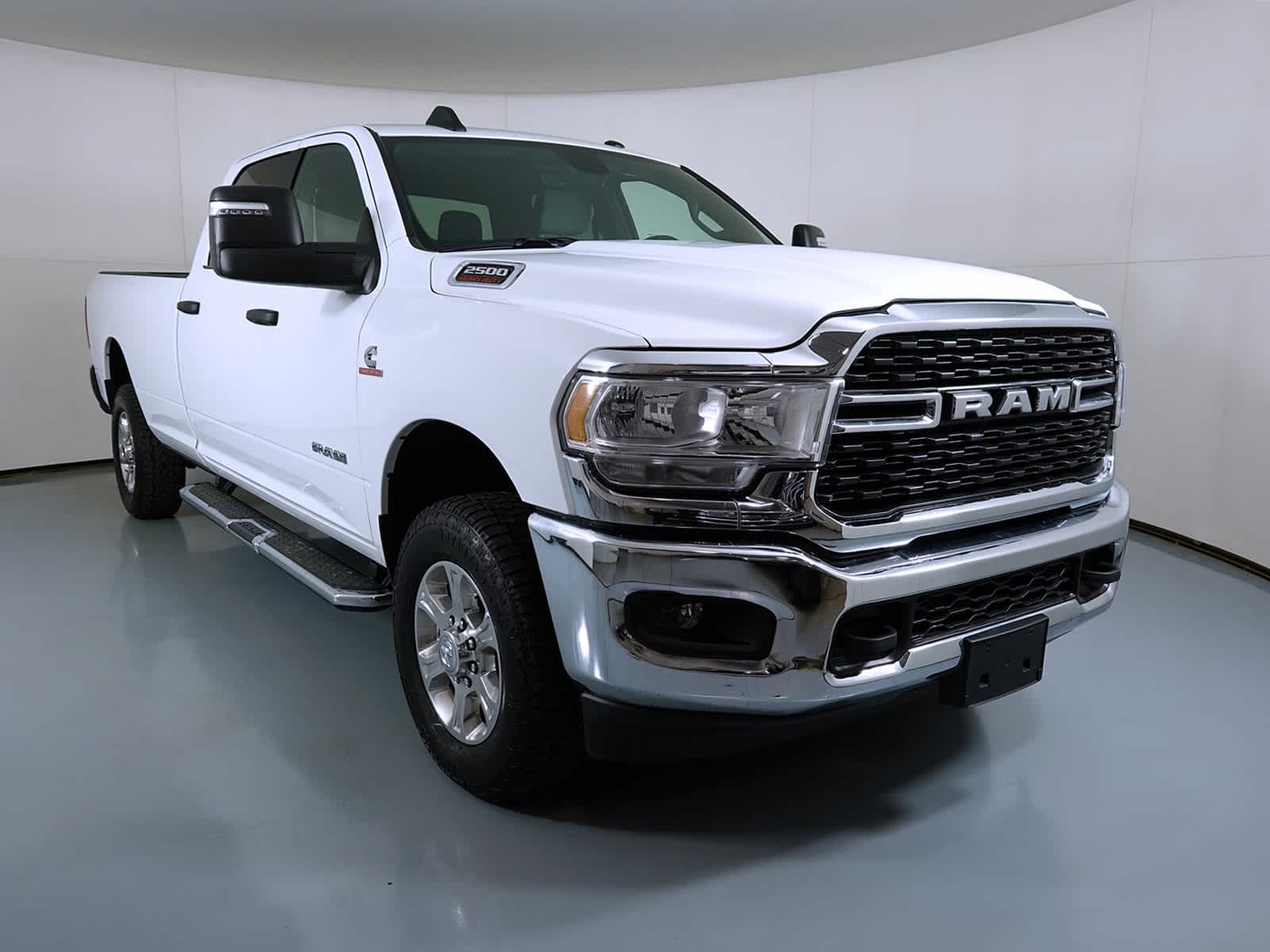 2024 RAM 2500 Big Horn Crew Cab LB 4WD