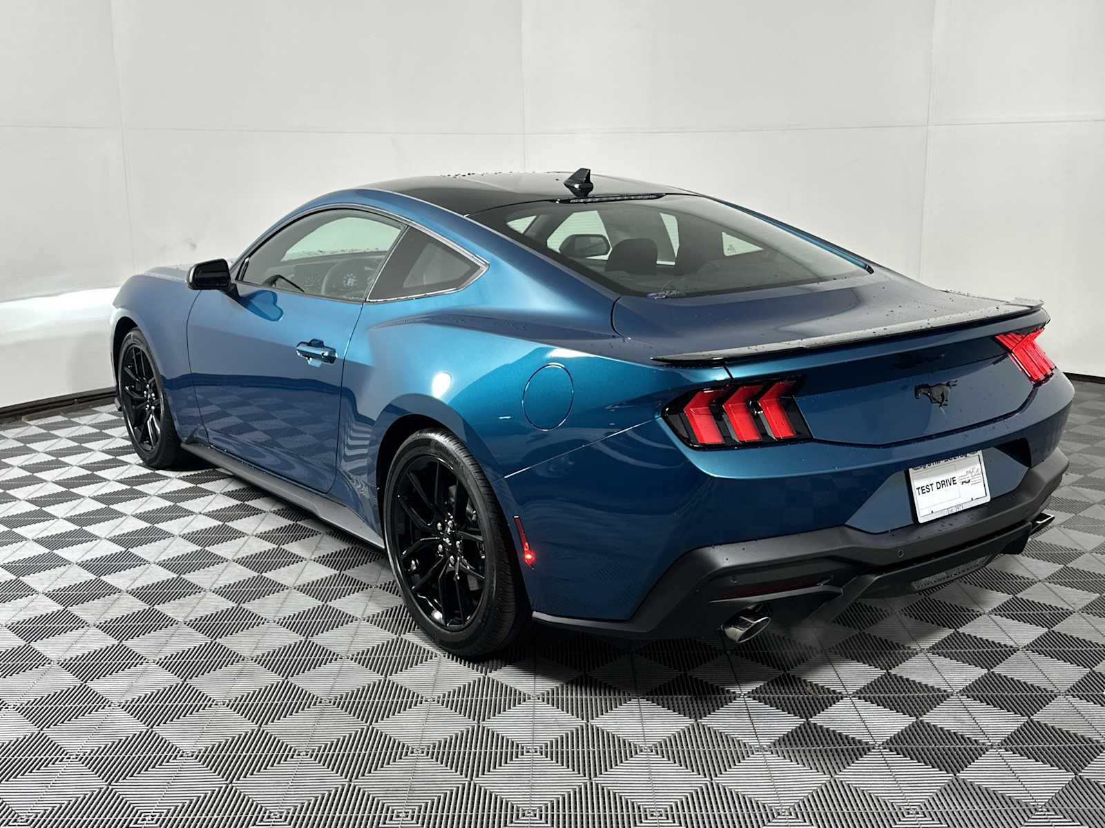 2026 Ford Mustang EcoBoost photo 2