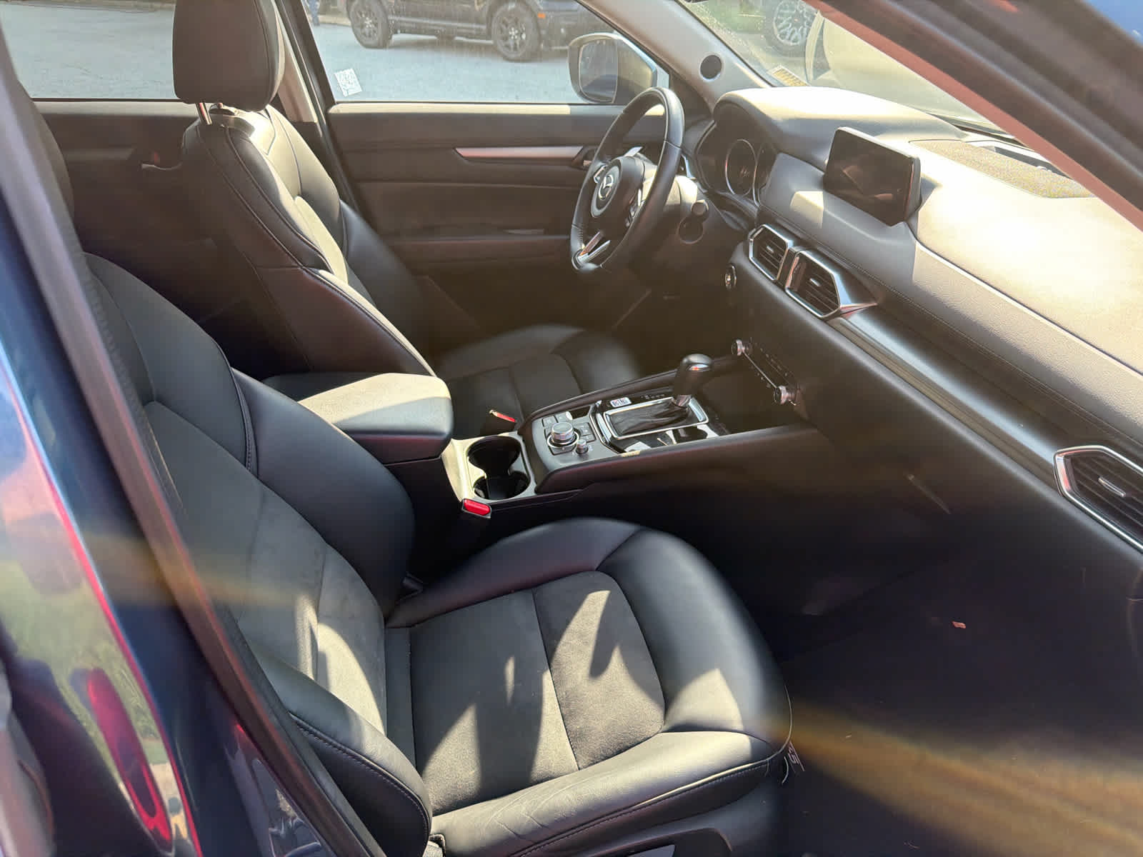View vehicle photo 3