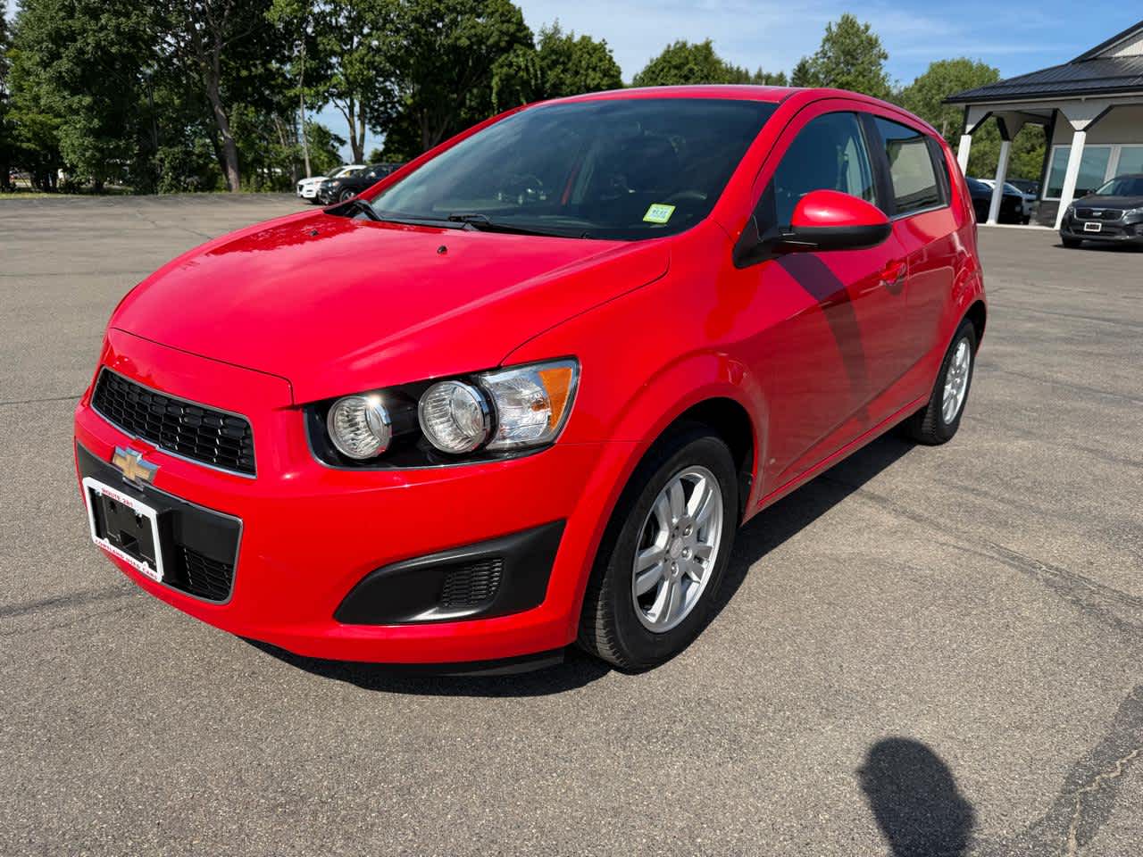 2016 Chevrolet Sonic LT Hatchback FWD