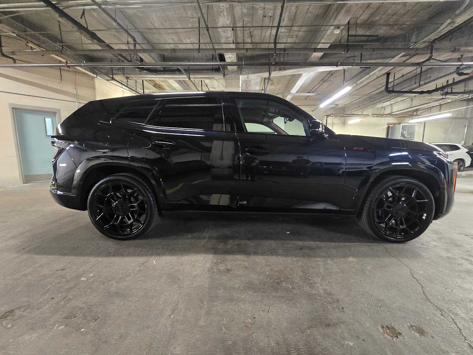 View vehicle photo 3