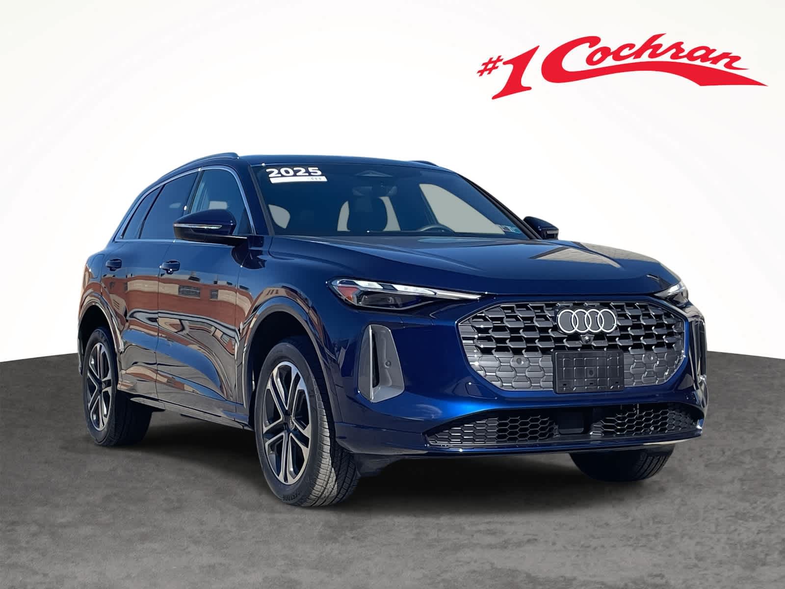 2025 Audi Q5 quattro Premium 40 TFSI