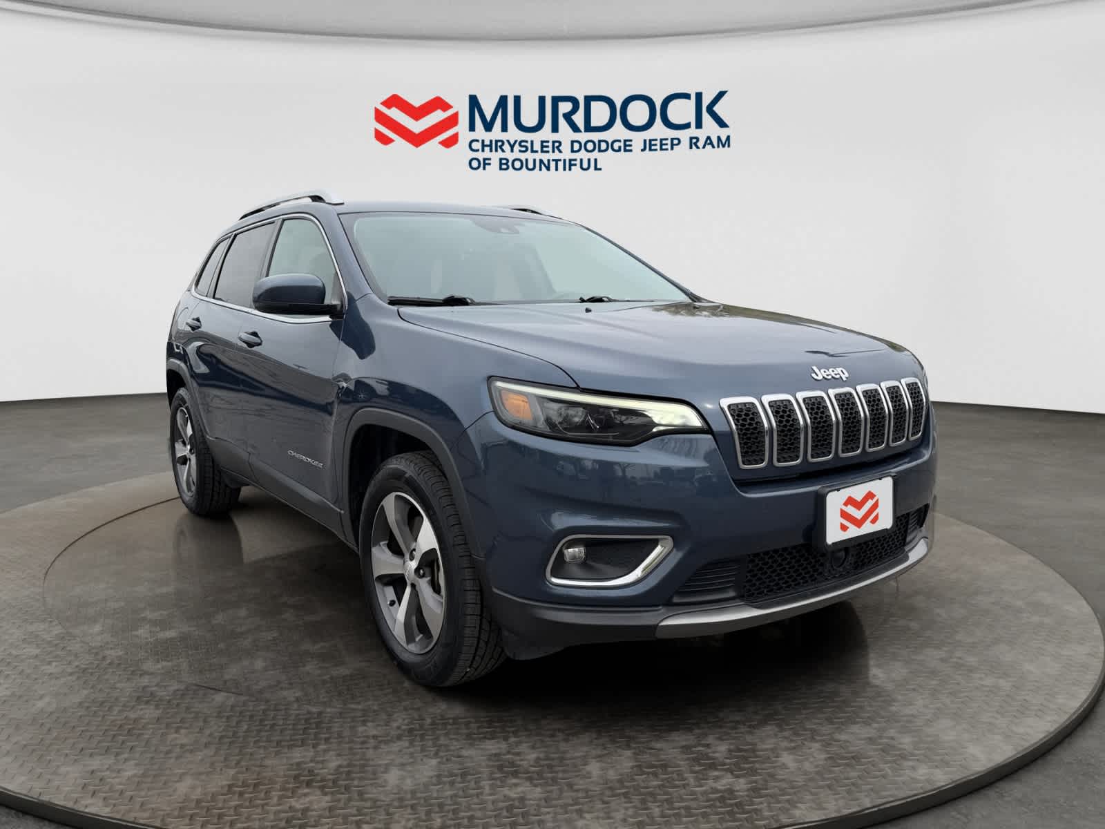 View vehicle photo 7