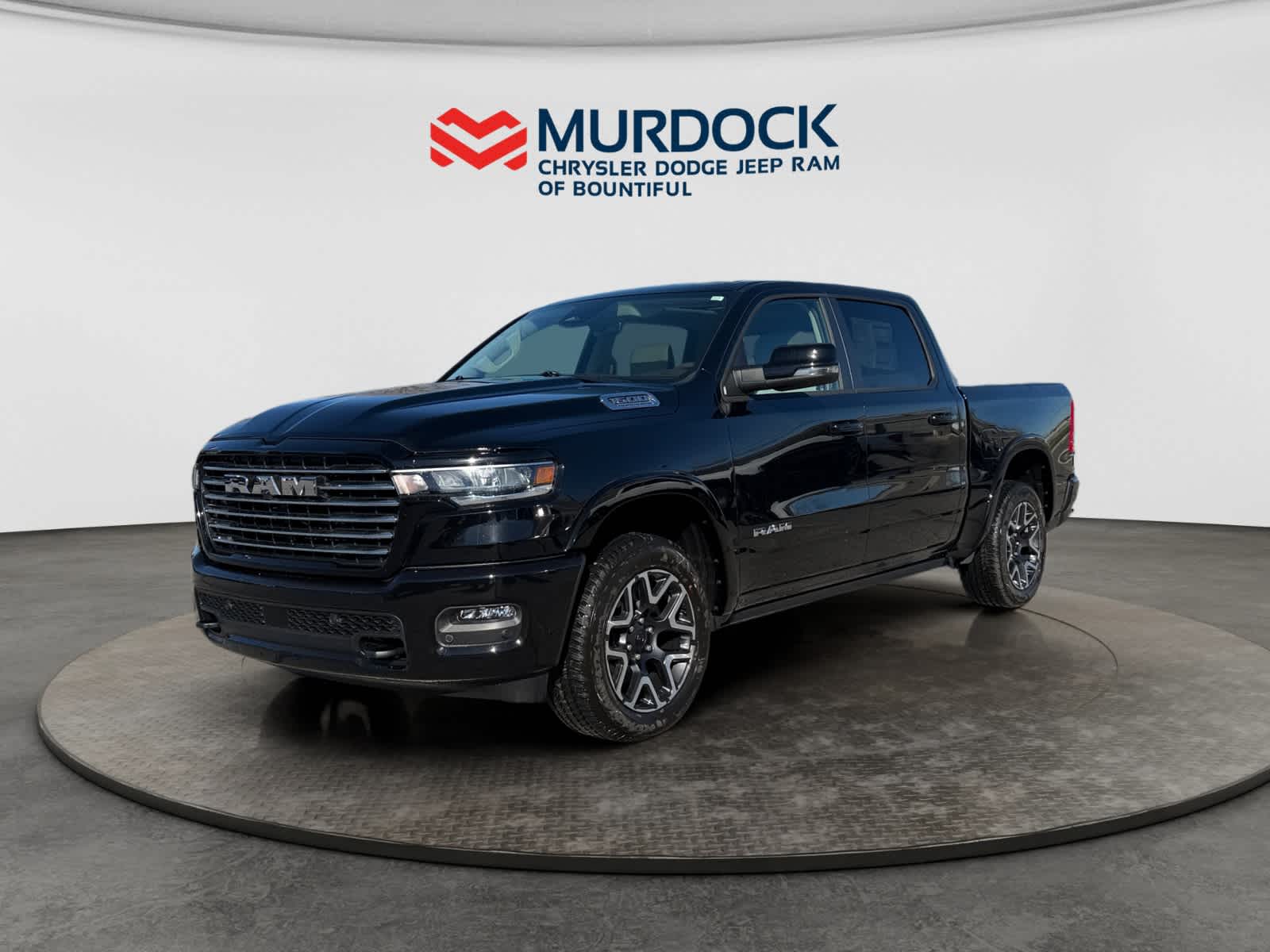 2026 RAM 1500 Laramie Crew Cab 4WD