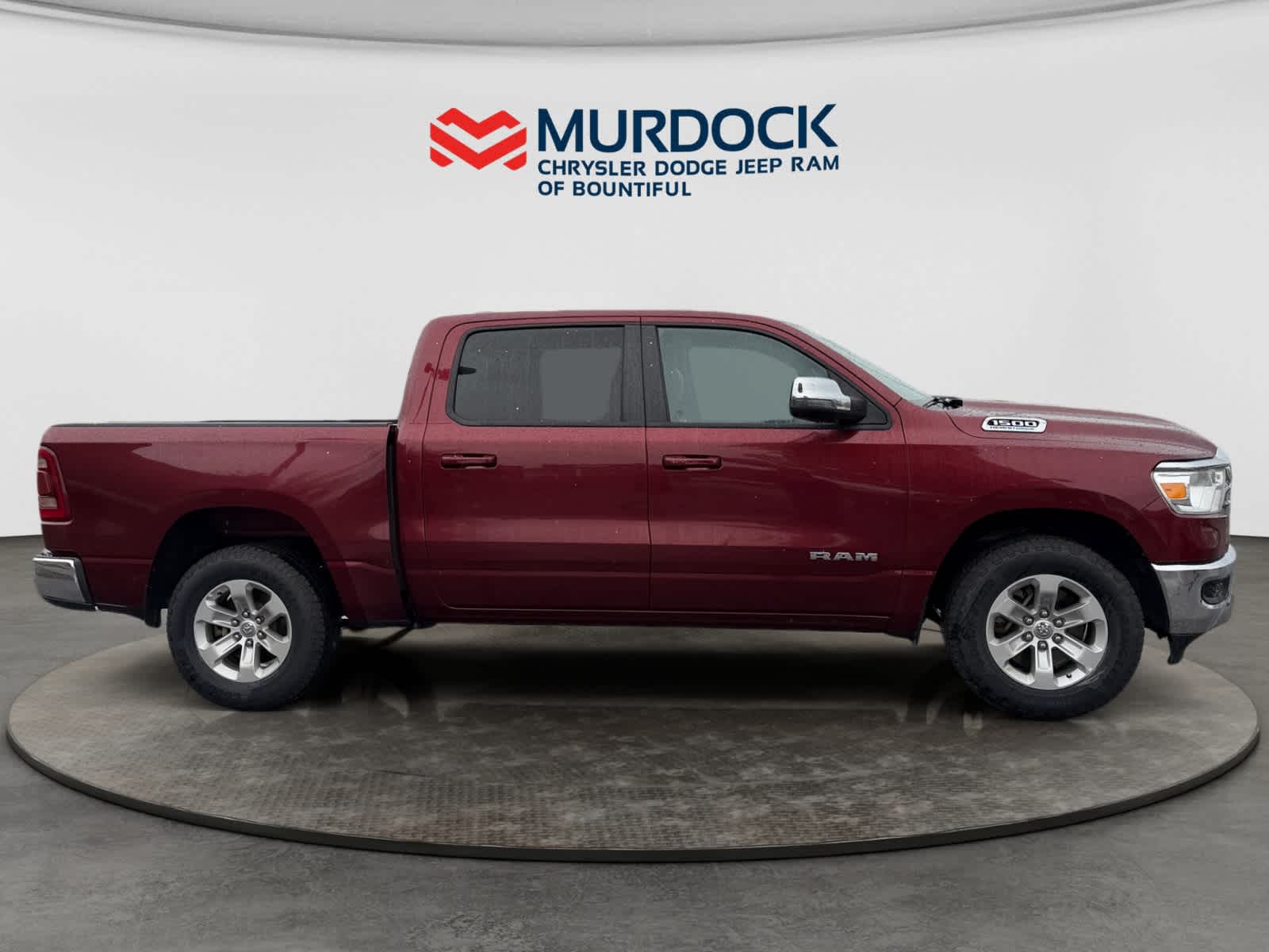 View vehicle photo 6