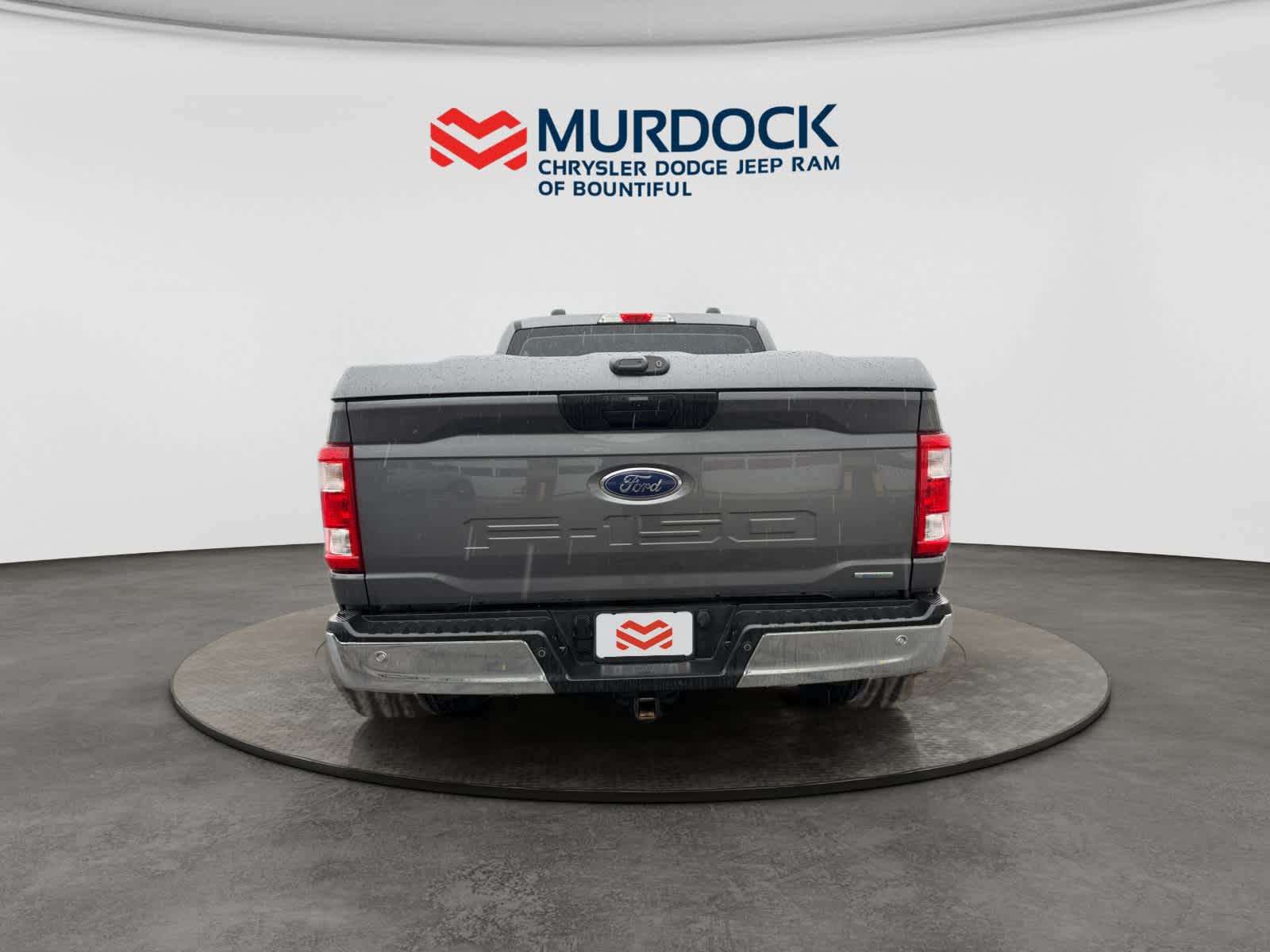 View vehicle photo 4