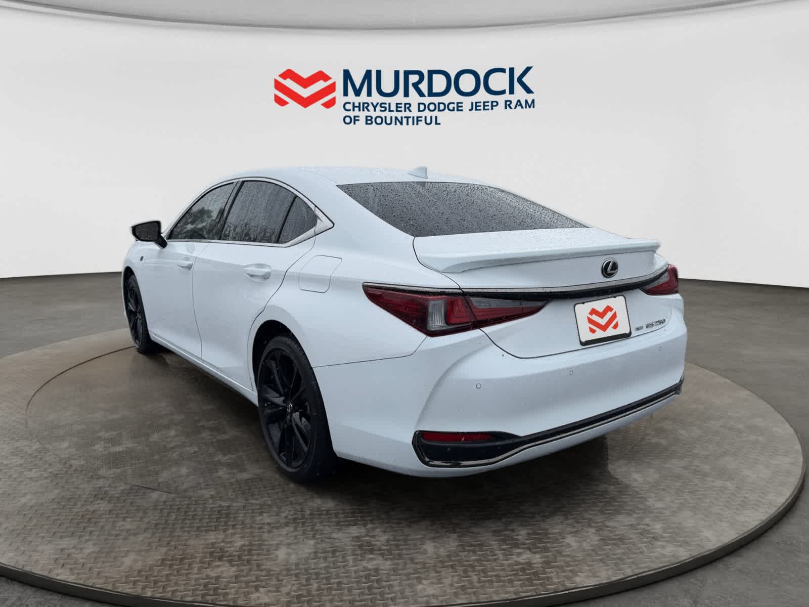 View vehicle photo 3