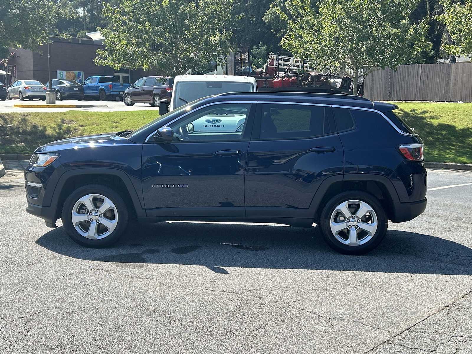Used 2019 Jeep Compass Latitude with VIN 3C4NJDBB1KT649739 for sale in Decatur, GA