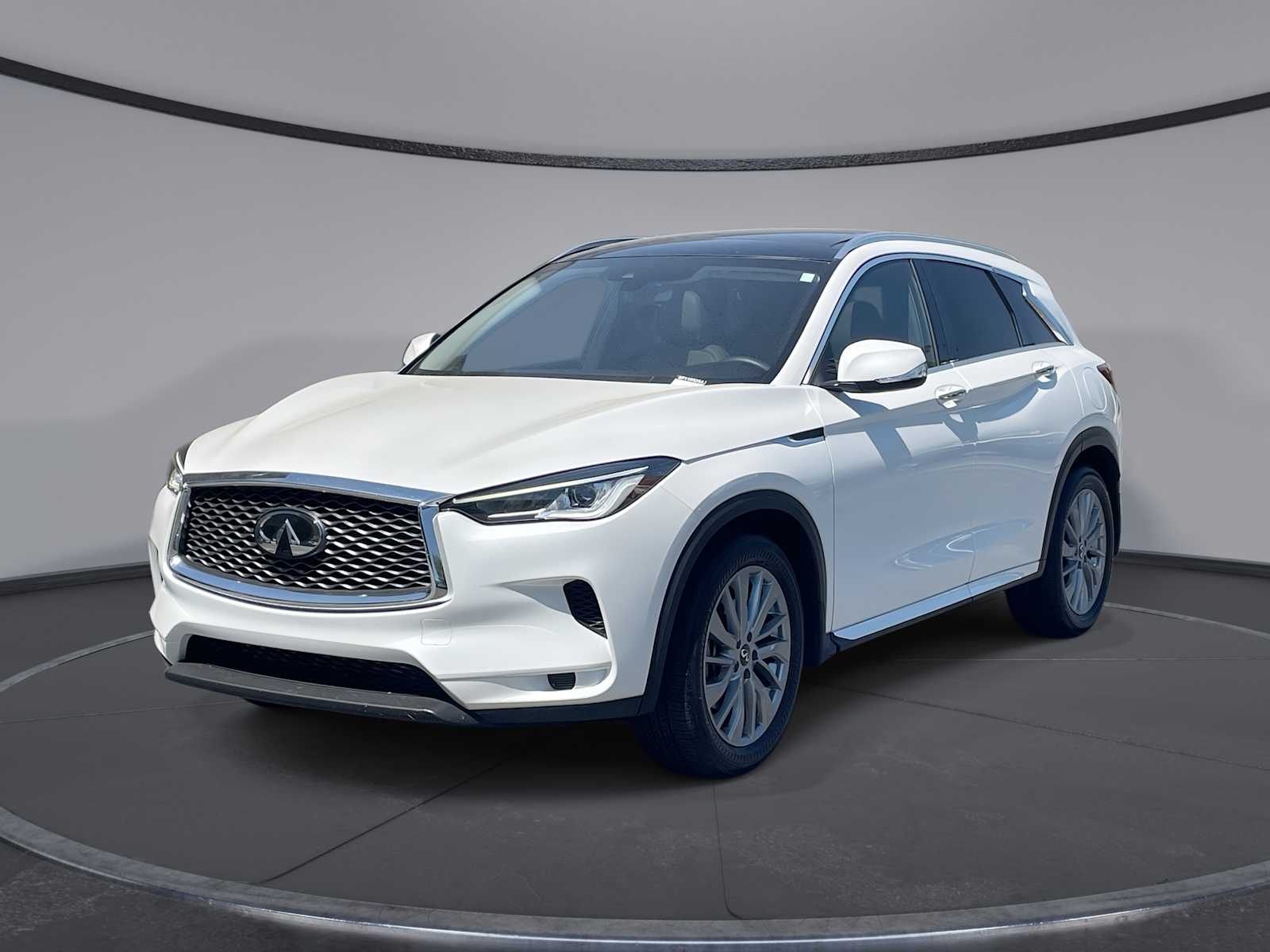 2025 INFINITI QX50 LUXE