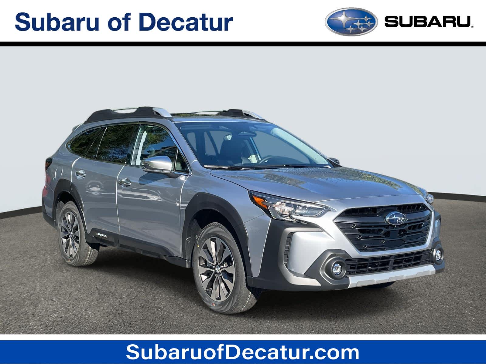 2025 Subaru Outback Touring's photo