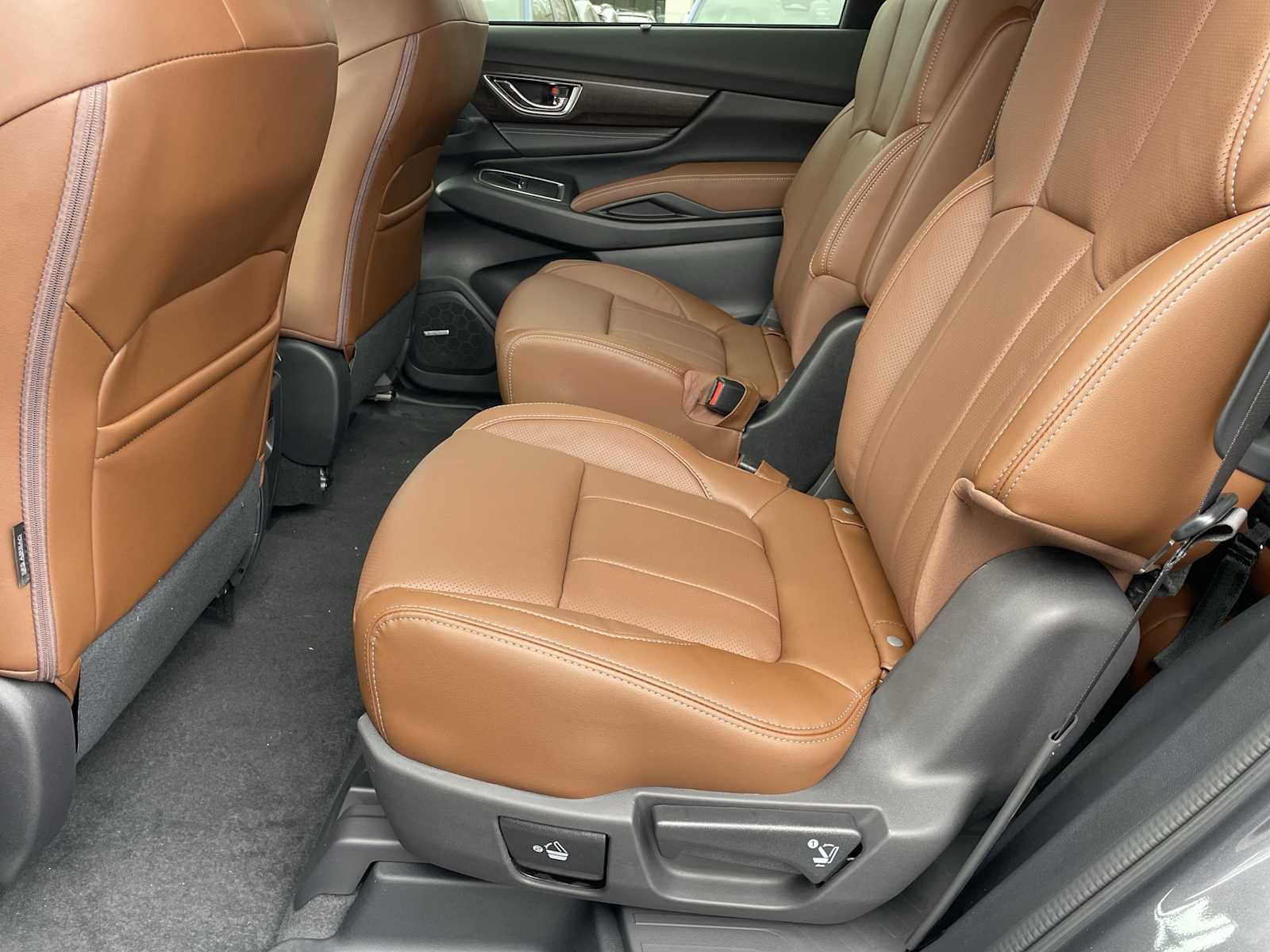 2026 Subaru Ascent Touring - Photo 9