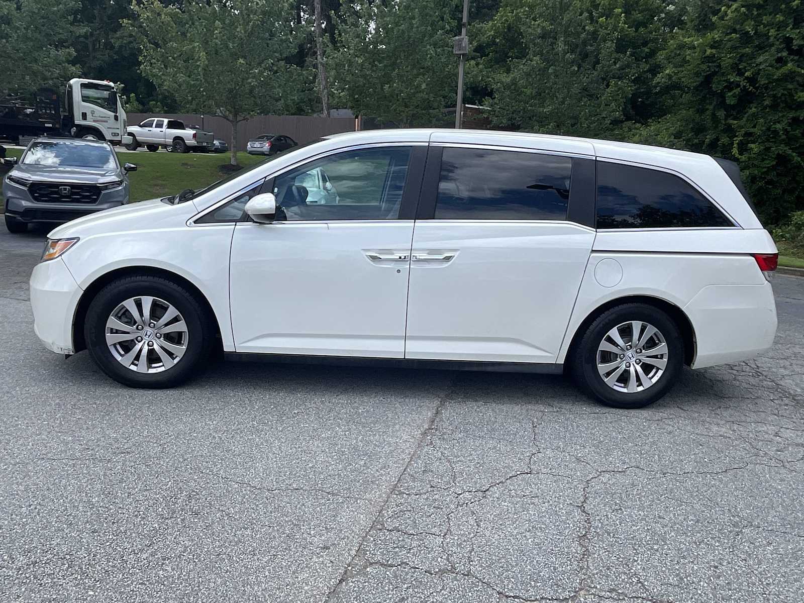 Used 2014 Honda Odyssey EX-L with VIN 5FNRL5H63EB082349 for sale in Decatur, GA