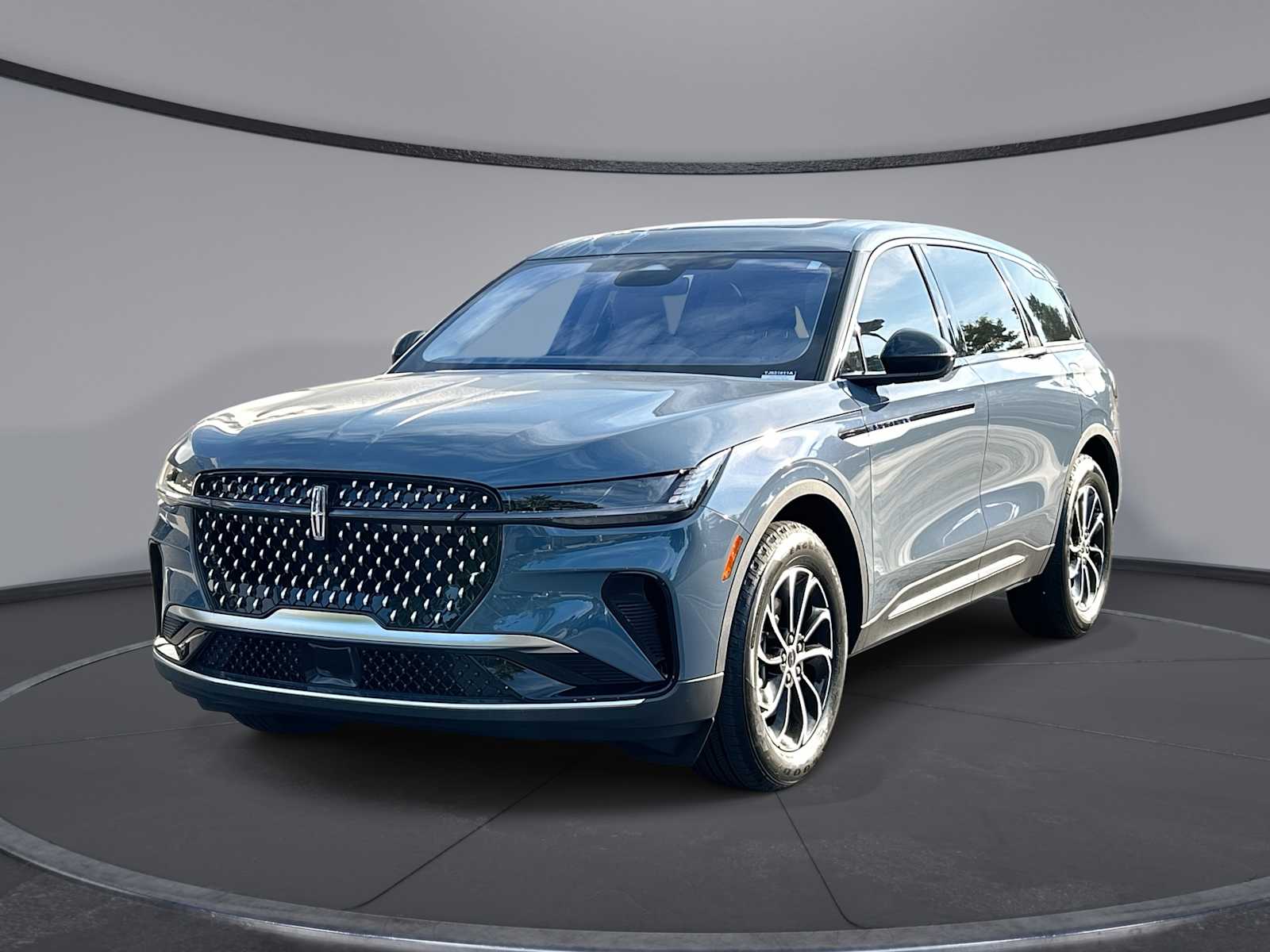 2026 Lincoln Nautilus Premiere AWD's photo