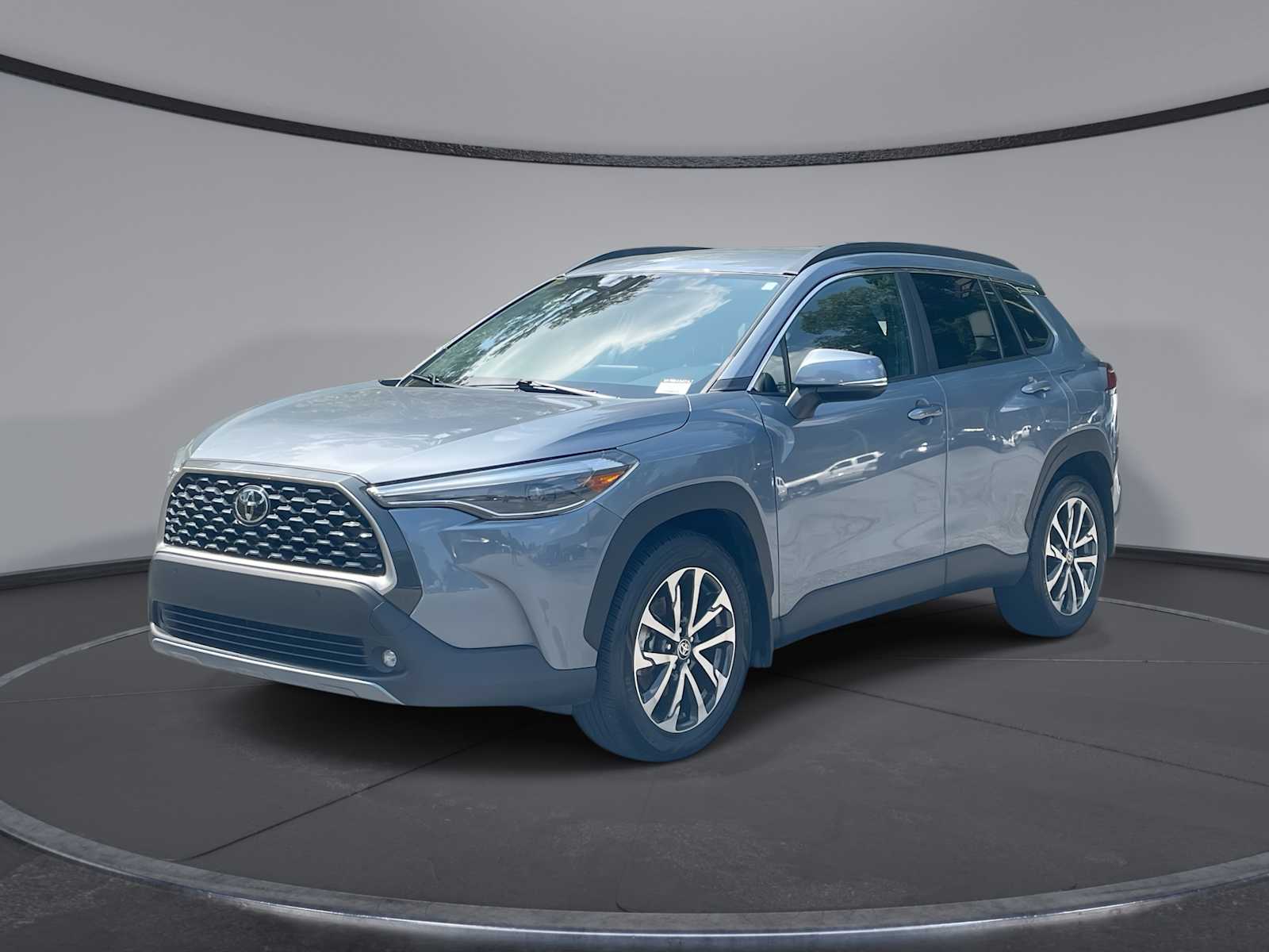 2022 Toyota Corolla Cross XLE