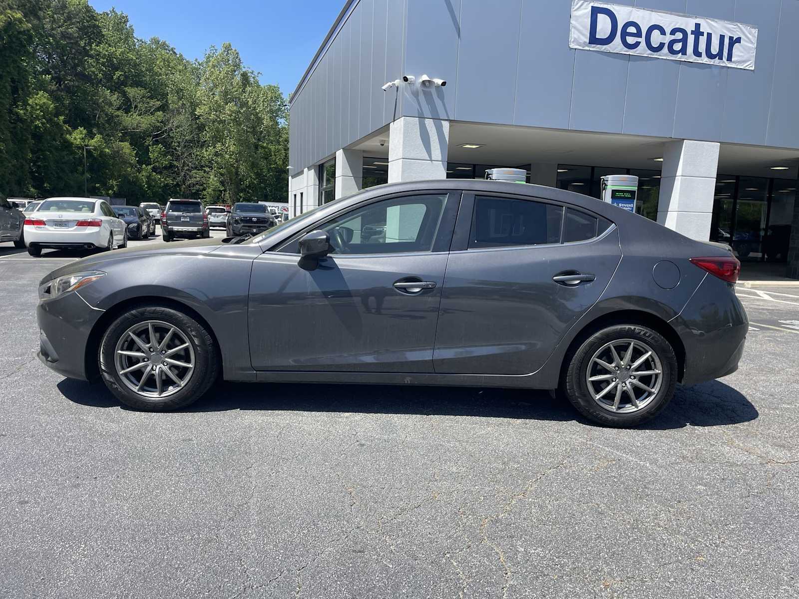 Used 2015 Mazda MAZDA3 i Touring with VIN JM1BM1V71F1269345 for sale in Decatur, GA