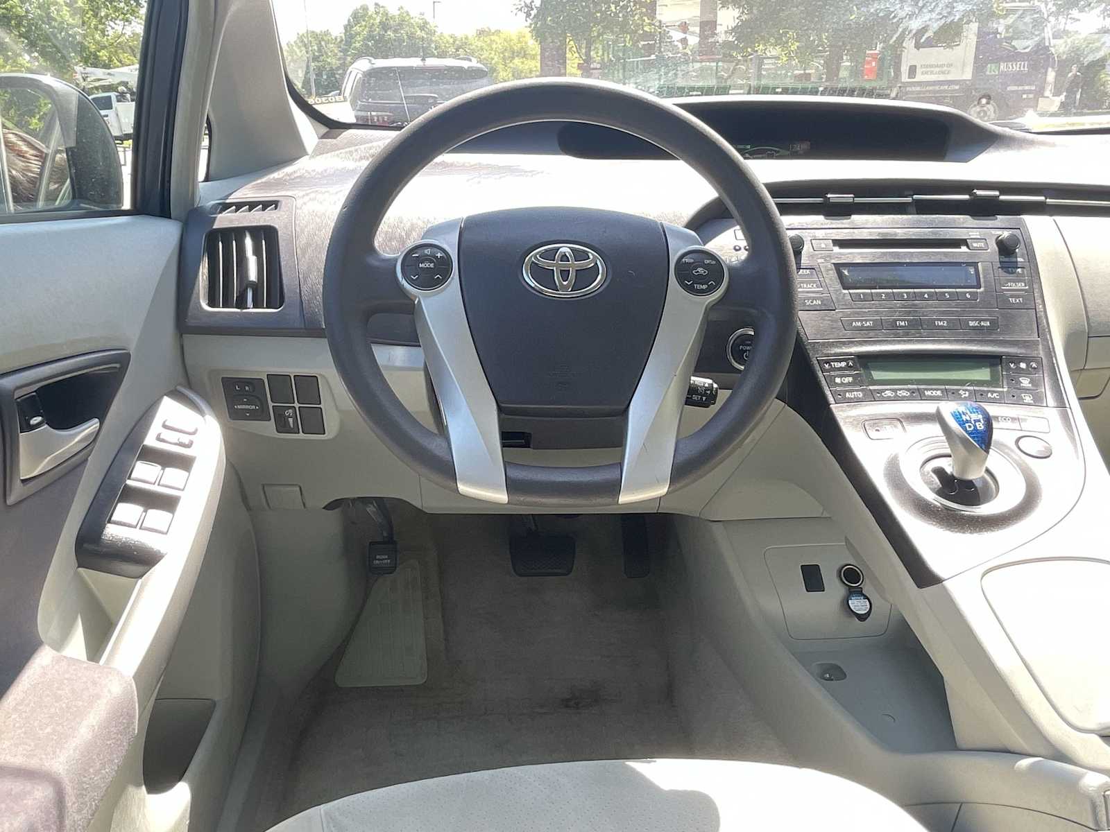 2011 Toyota Prius II - Photo 8