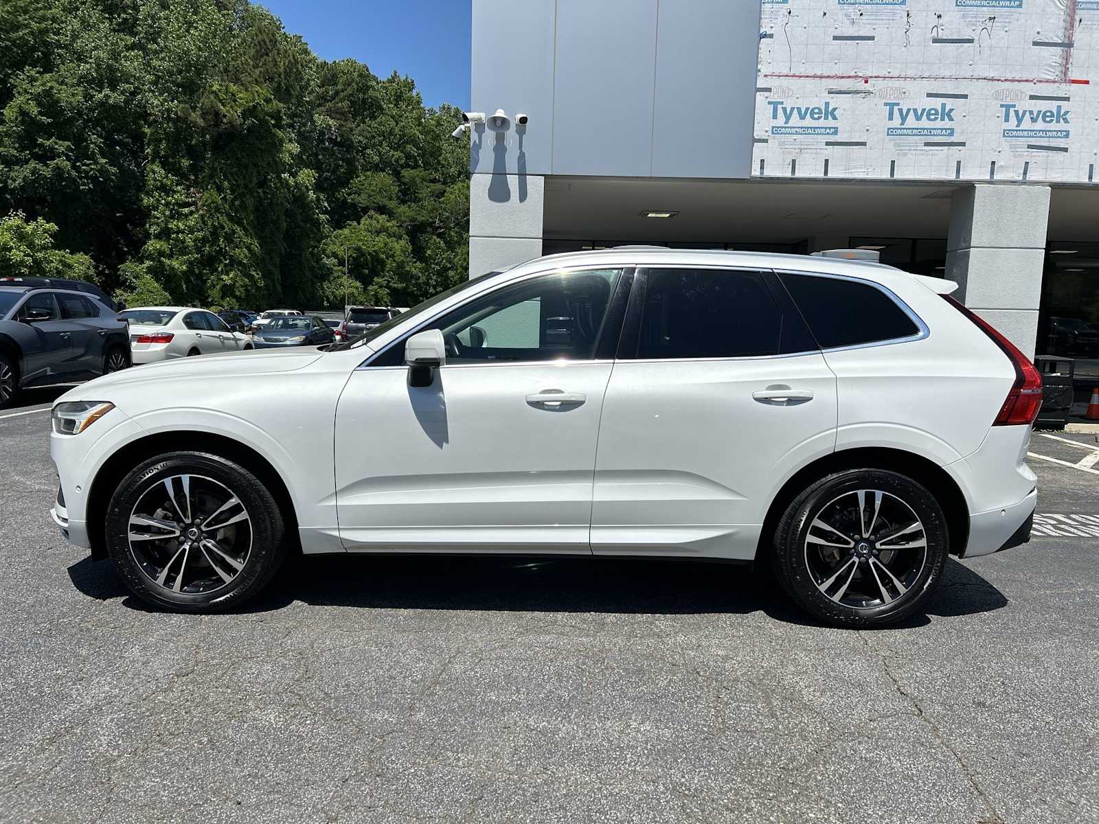 Used 2019 Volvo XC60 Momentum with VIN LYV102RK7KB177770 for sale in Decatur, GA