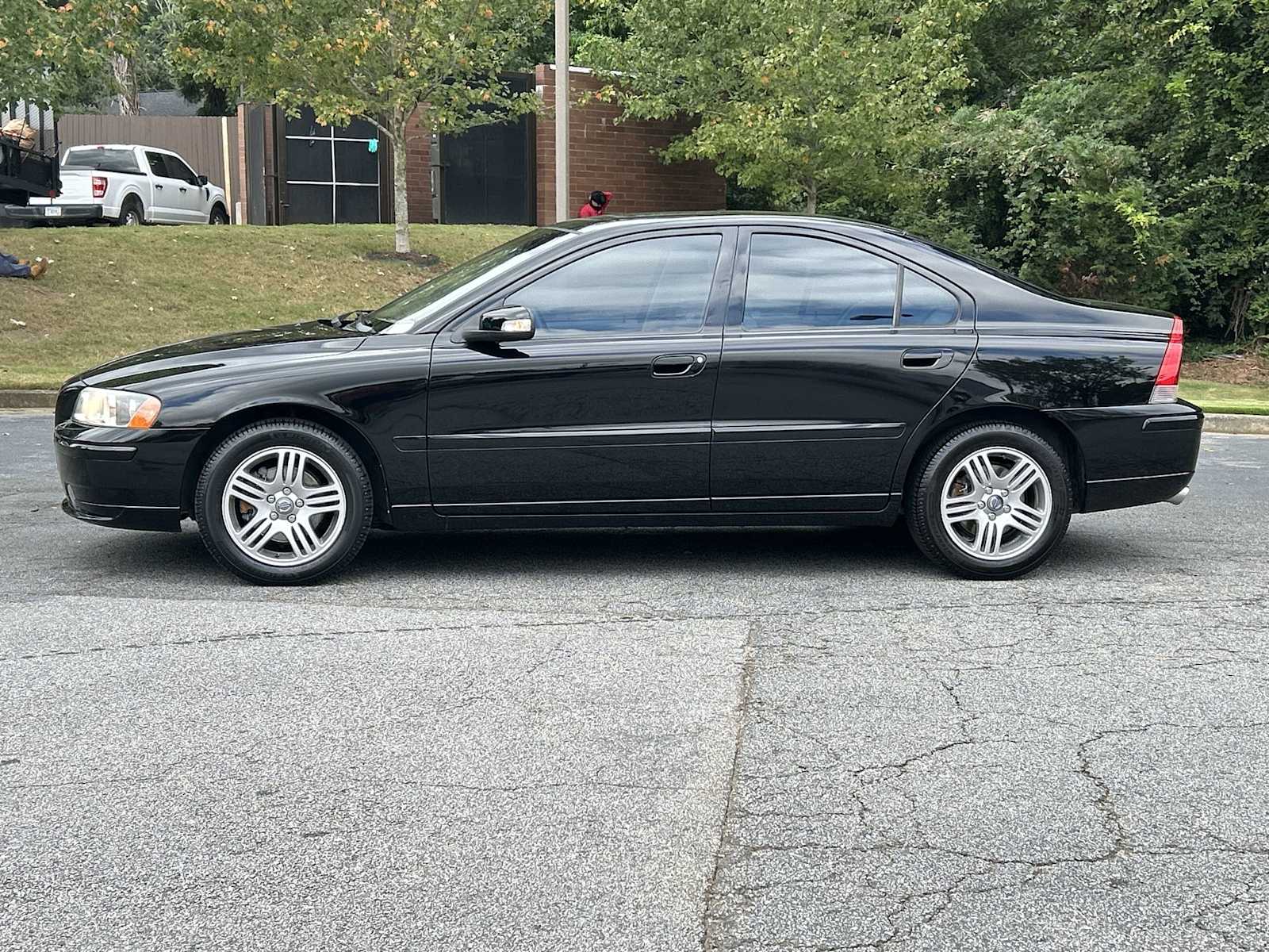 Used 2008 Volvo S60 2.5T with VIN YV1RS592182685641 for sale in Decatur, GA