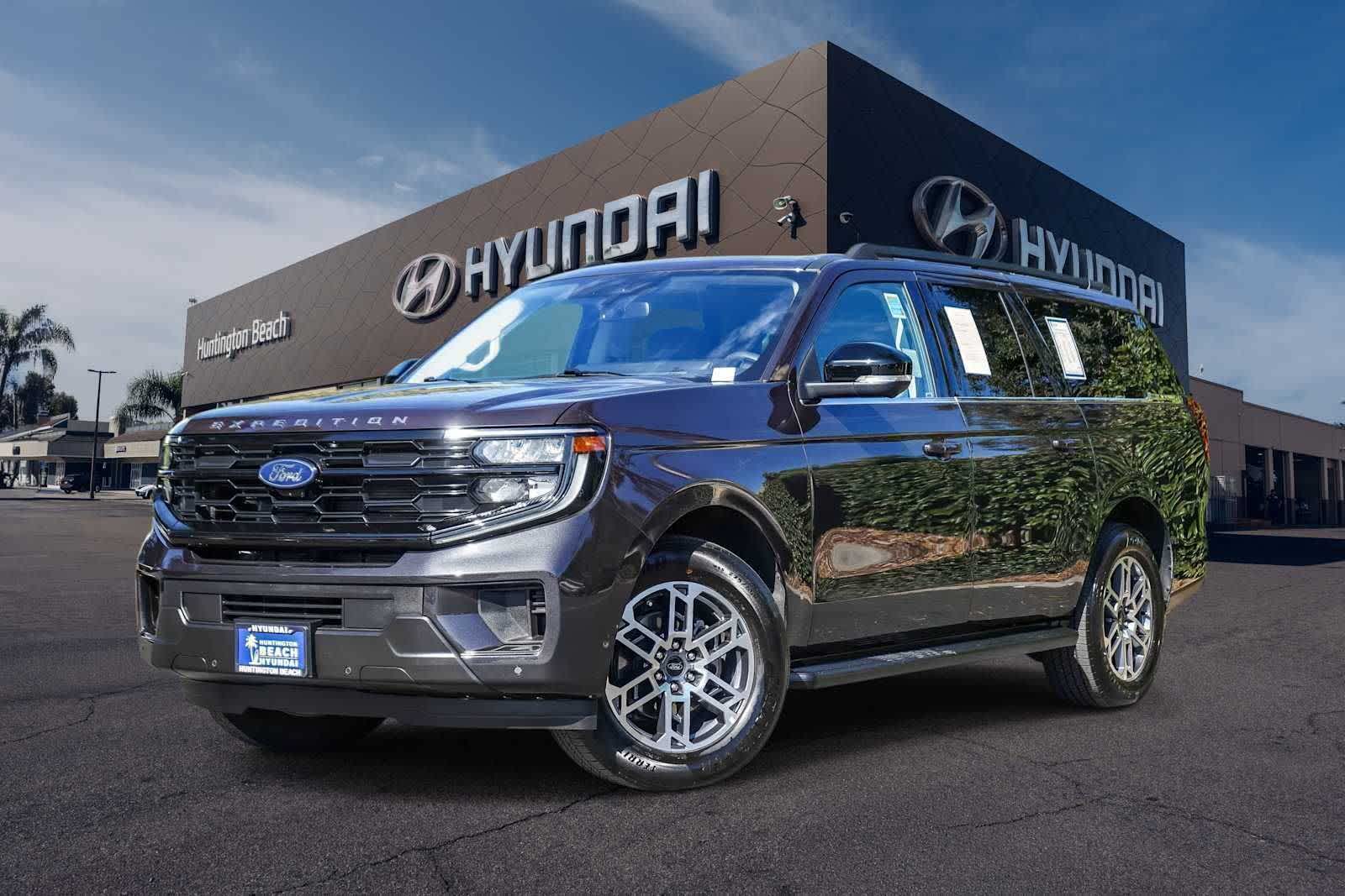 2025 Ford Expedition MAX Active RWD