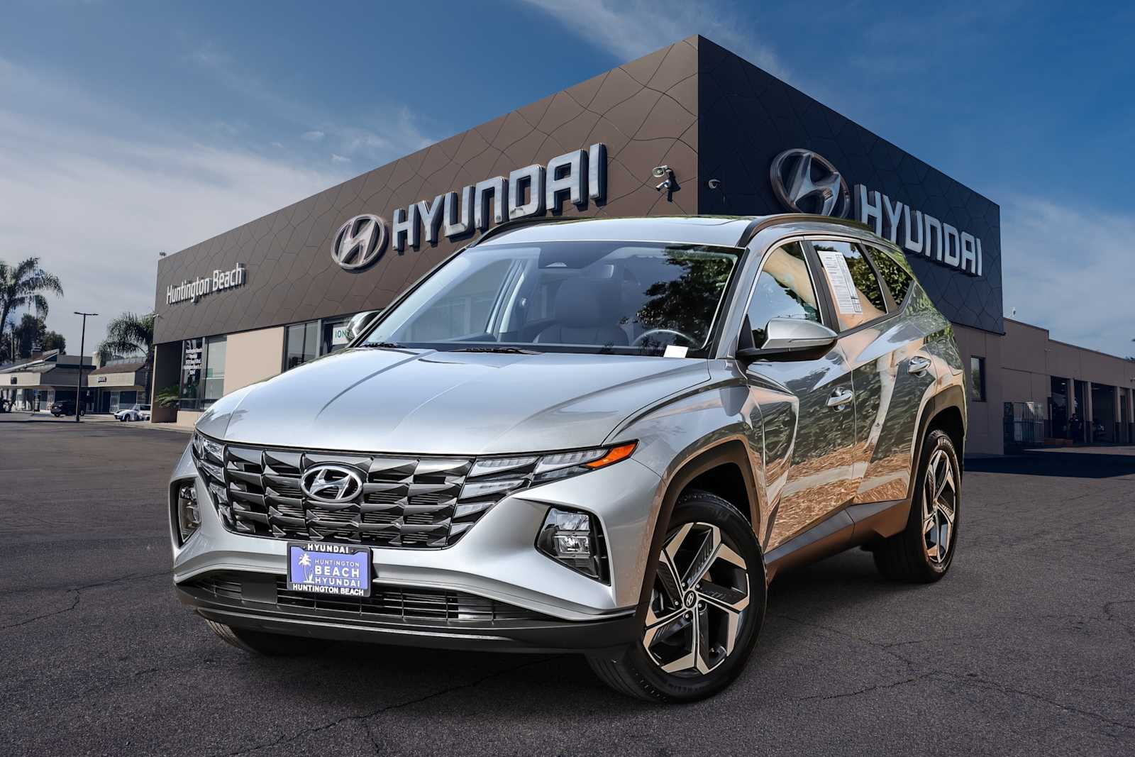 Shimmering Silver 2023 Hyundai Tucson SUV / Crossover All-Wheel Drive 8-Speed Automatic