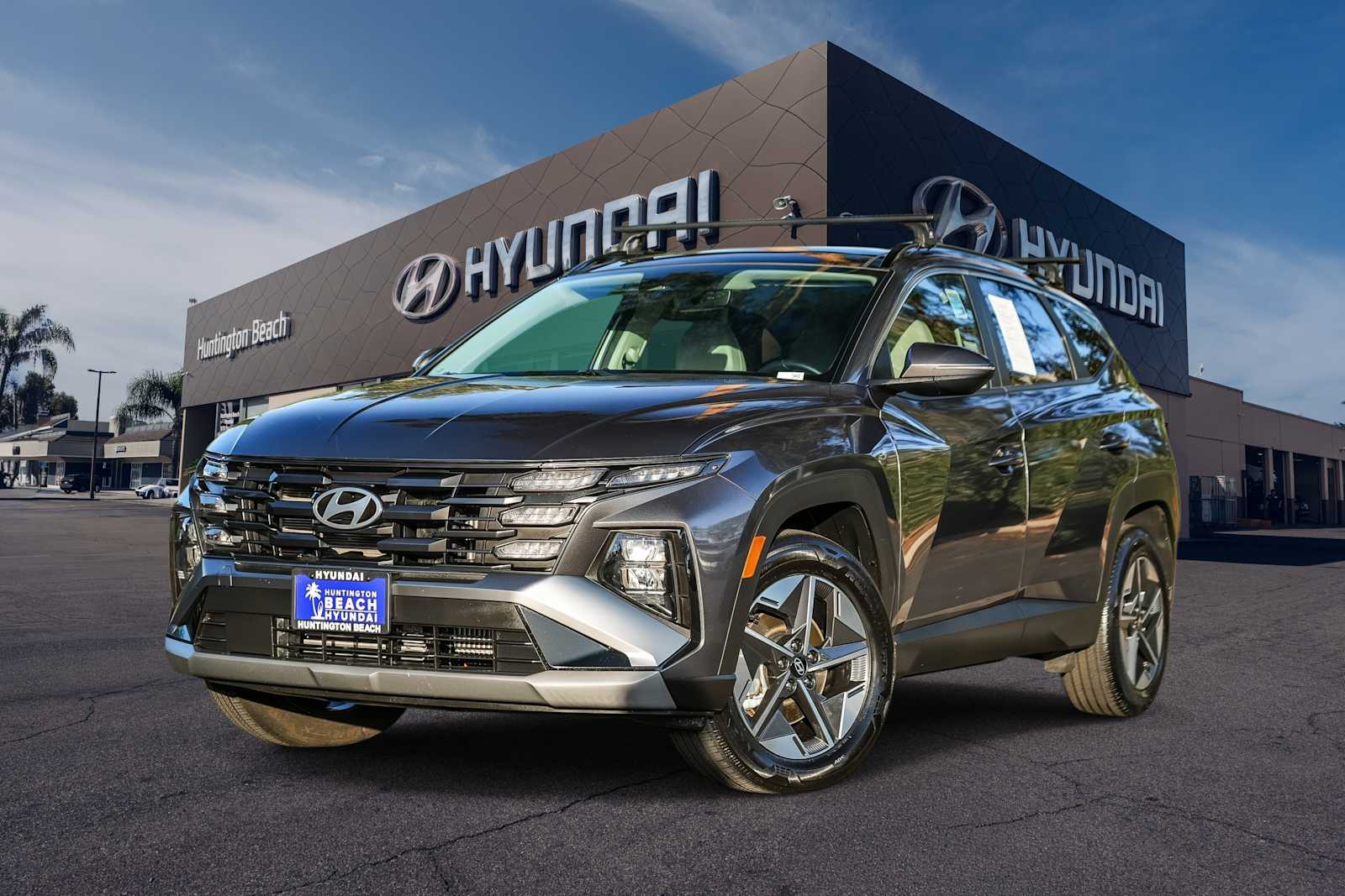 Titan Gray 2025 Hyundai Tucson Hybrid SUV / Crossover All-Wheel Drive 6-Speed Automatic