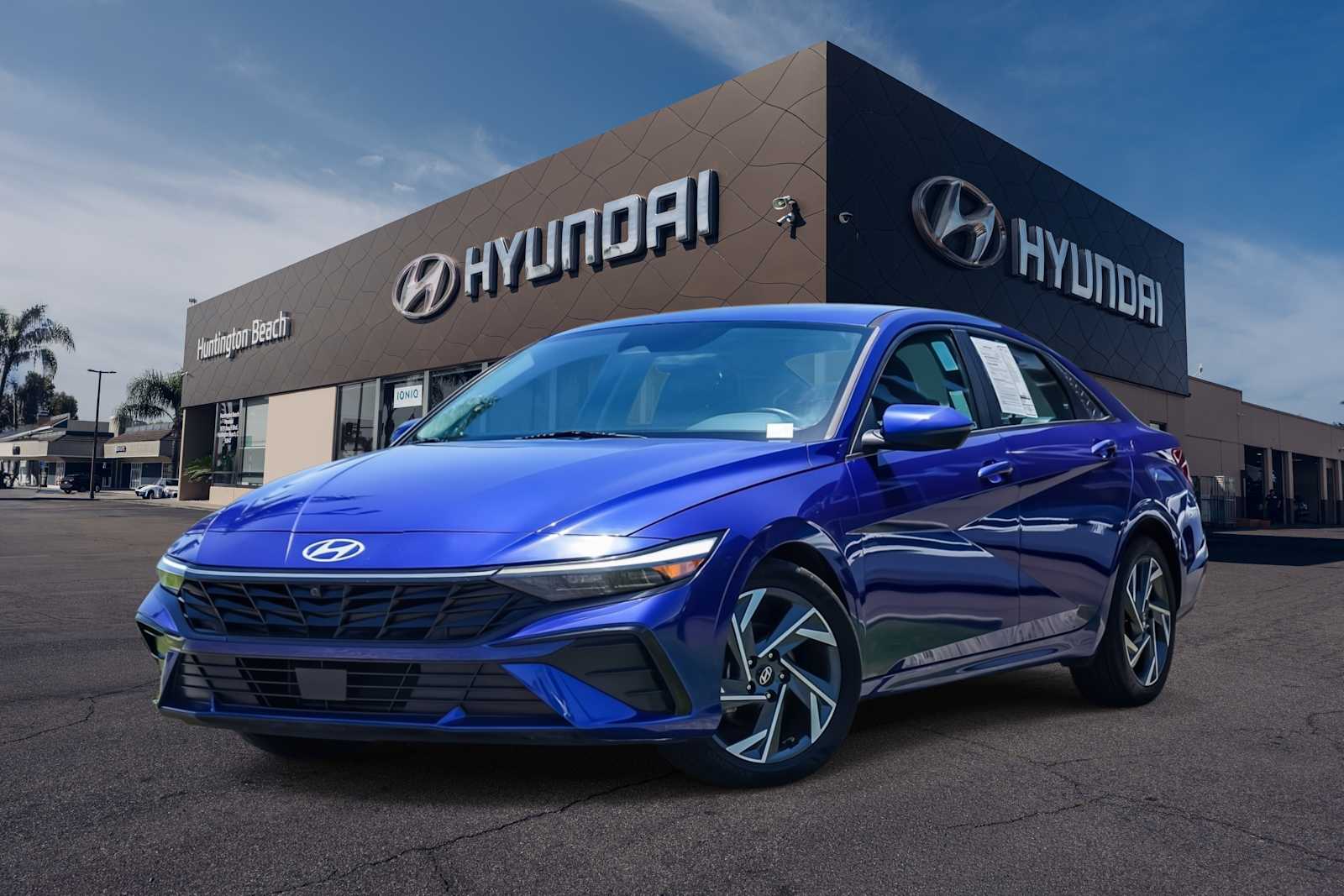 Intense Blue 2024 Hyundai Elantra Sedan Front-Wheel Drive Continuously Variable Transmission