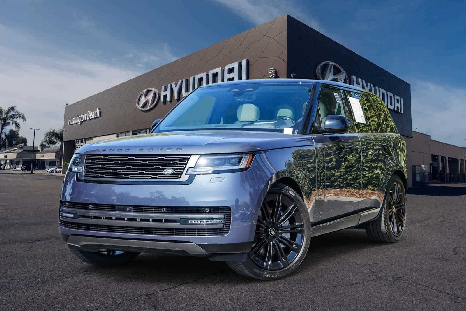 Gray 2025 Land Rover Range Rover P530 SE AWD SUV / Crossover All-Wheel Drive 8-Speed Automatic