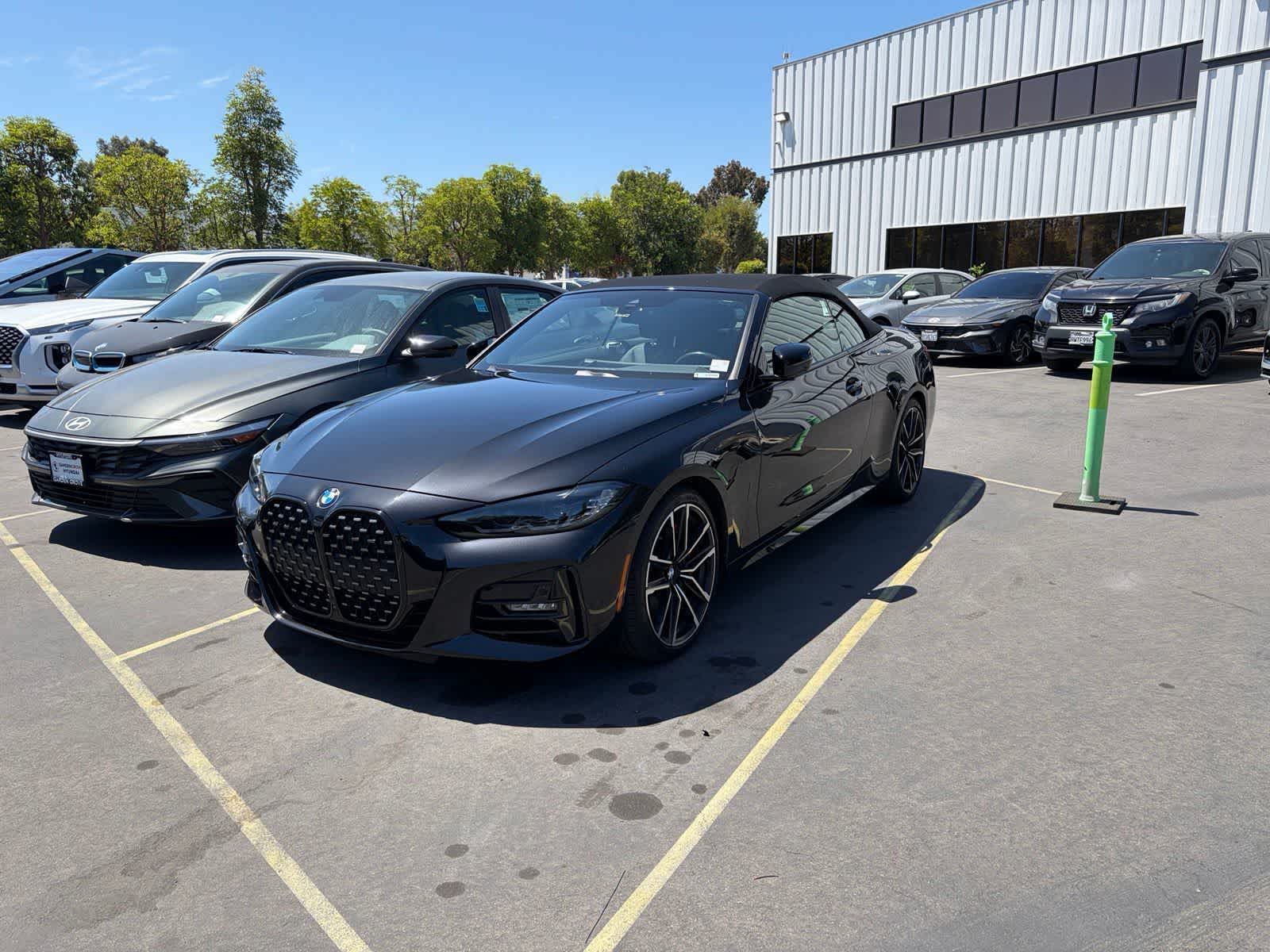 Black Sapphire Metallic 2024 BMW 4 Series Convertible Rear-Wheel Drive 8-Speed Automatic