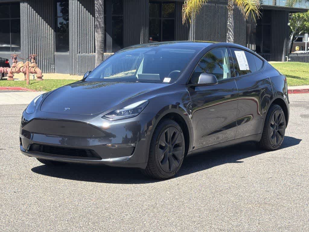 2025 Tesla Model Y Long Range AWD