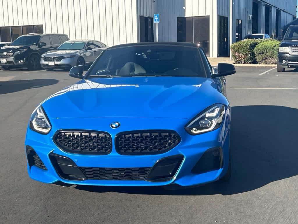Misano Blue Metallic 2022 BMW Z4 Convertible Rear-Wheel Drive 8-Speed Automatic