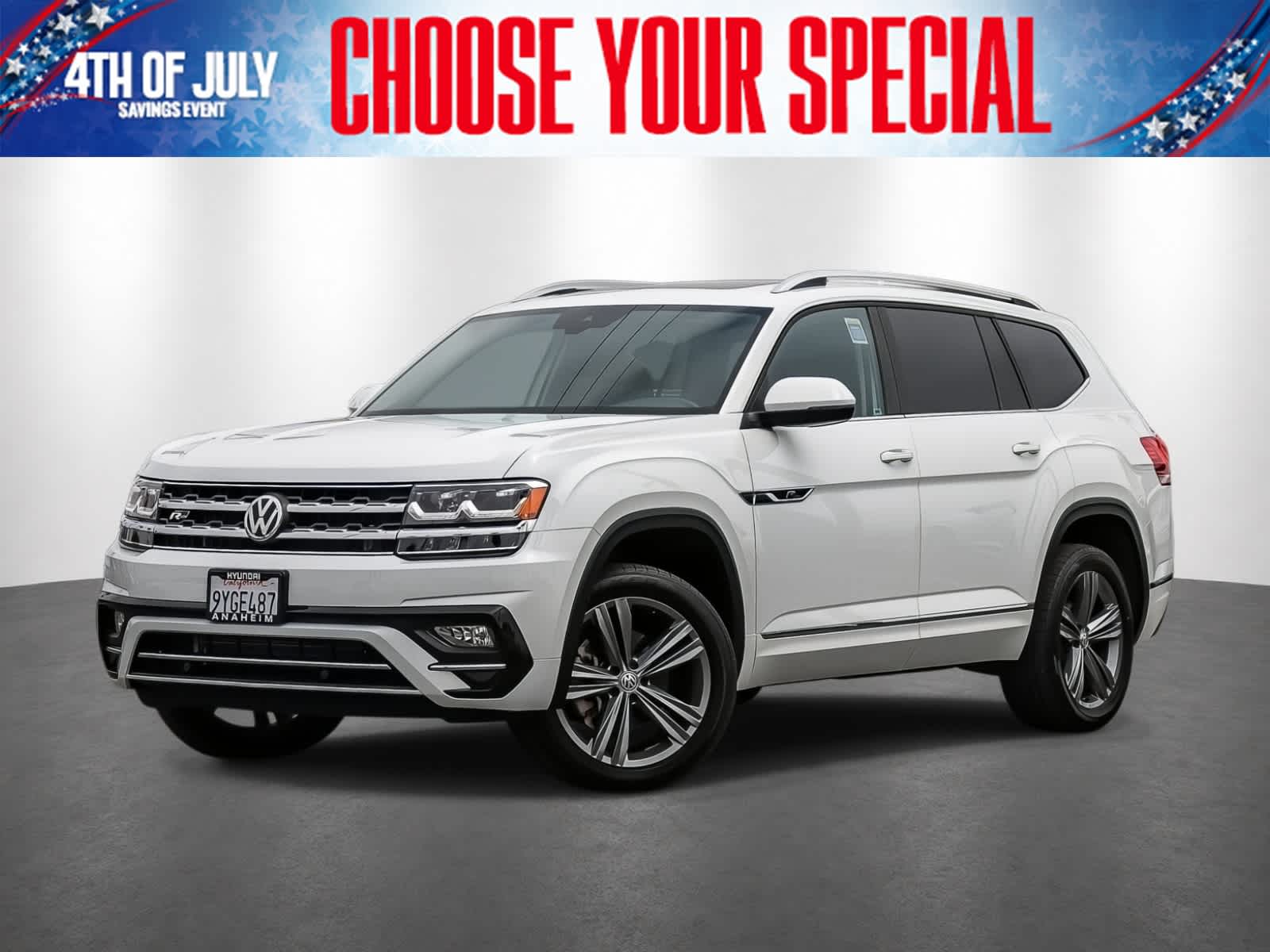 Pure White 2019 Volkswagen Atlas SUV / Crossover Front-Wheel Drive 8-Speed Automatic