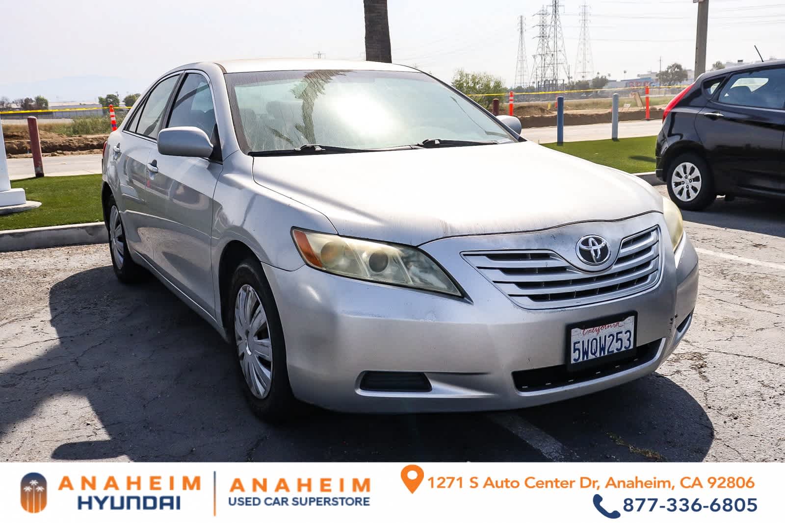 Titanium Metallic 2007 Toyota Camry LE Sedan Front-Wheel Drive Automatic