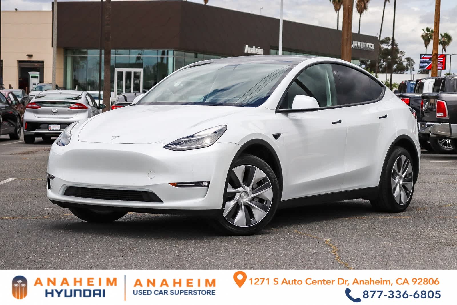 White 2022 Tesla Model Y Long Range AWD SUV / Crossover All-Wheel Drive 1-Speed Automatic