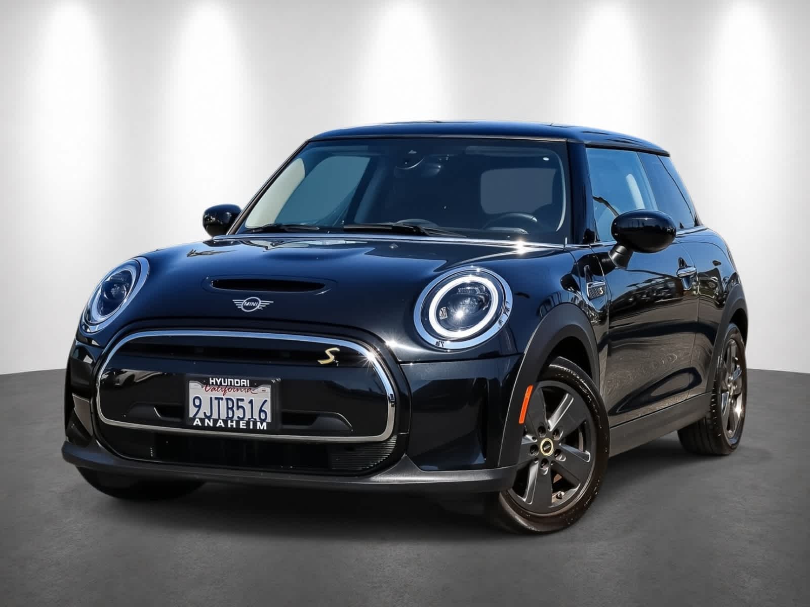 Midnight Black II 2024 MINI Cooper Hatchback Front-Wheel Drive 1-Speed Automatic