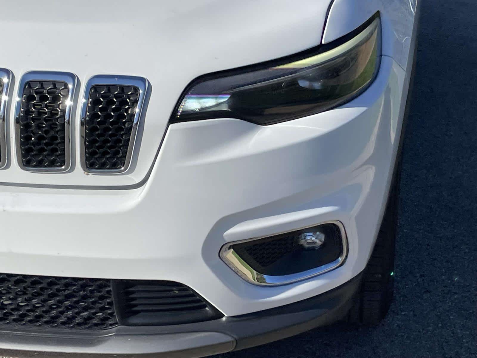 2019 Jeep Cherokee photo 13 of 33