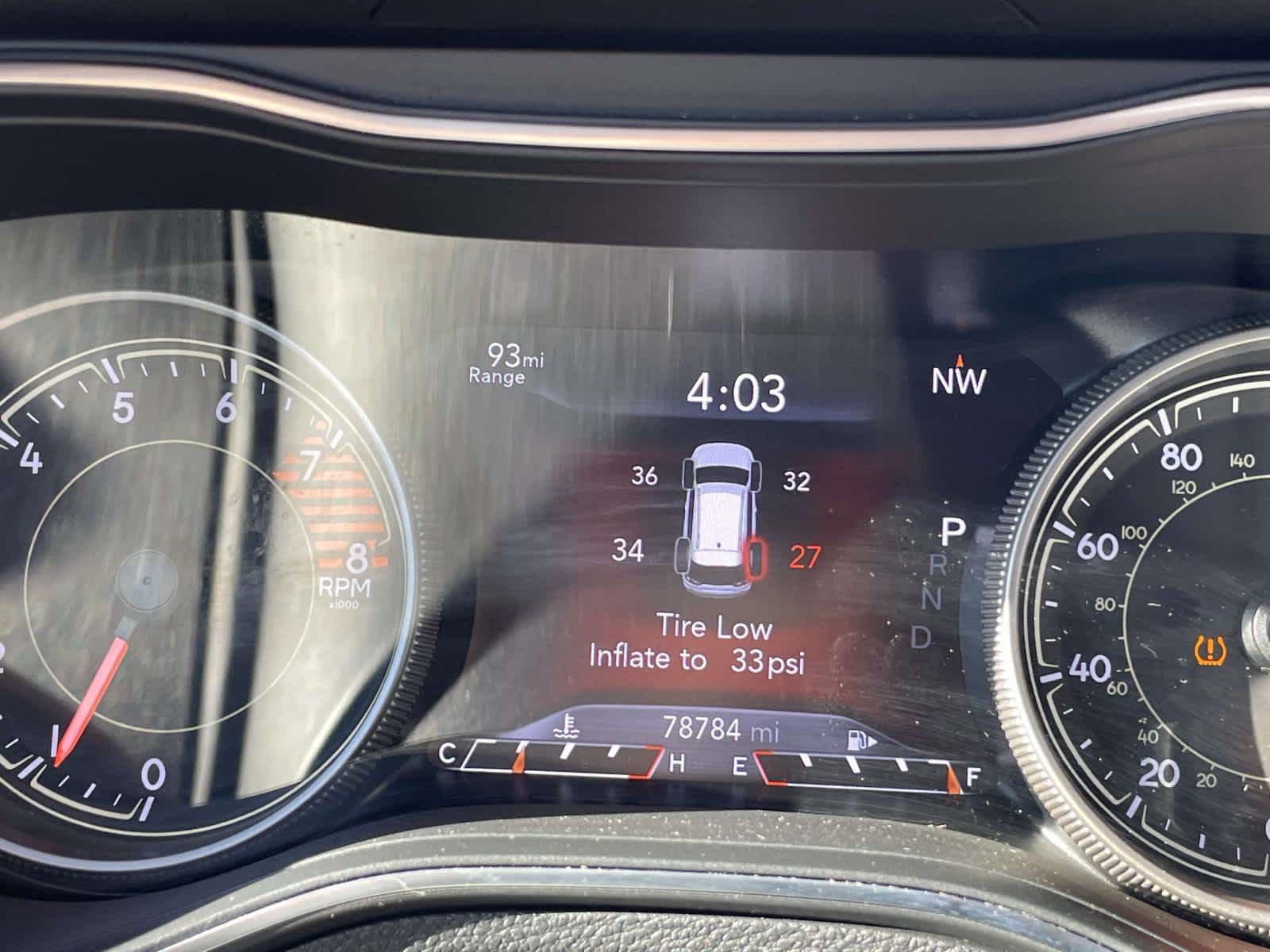 2019 Jeep Cherokee photo 32 of 33