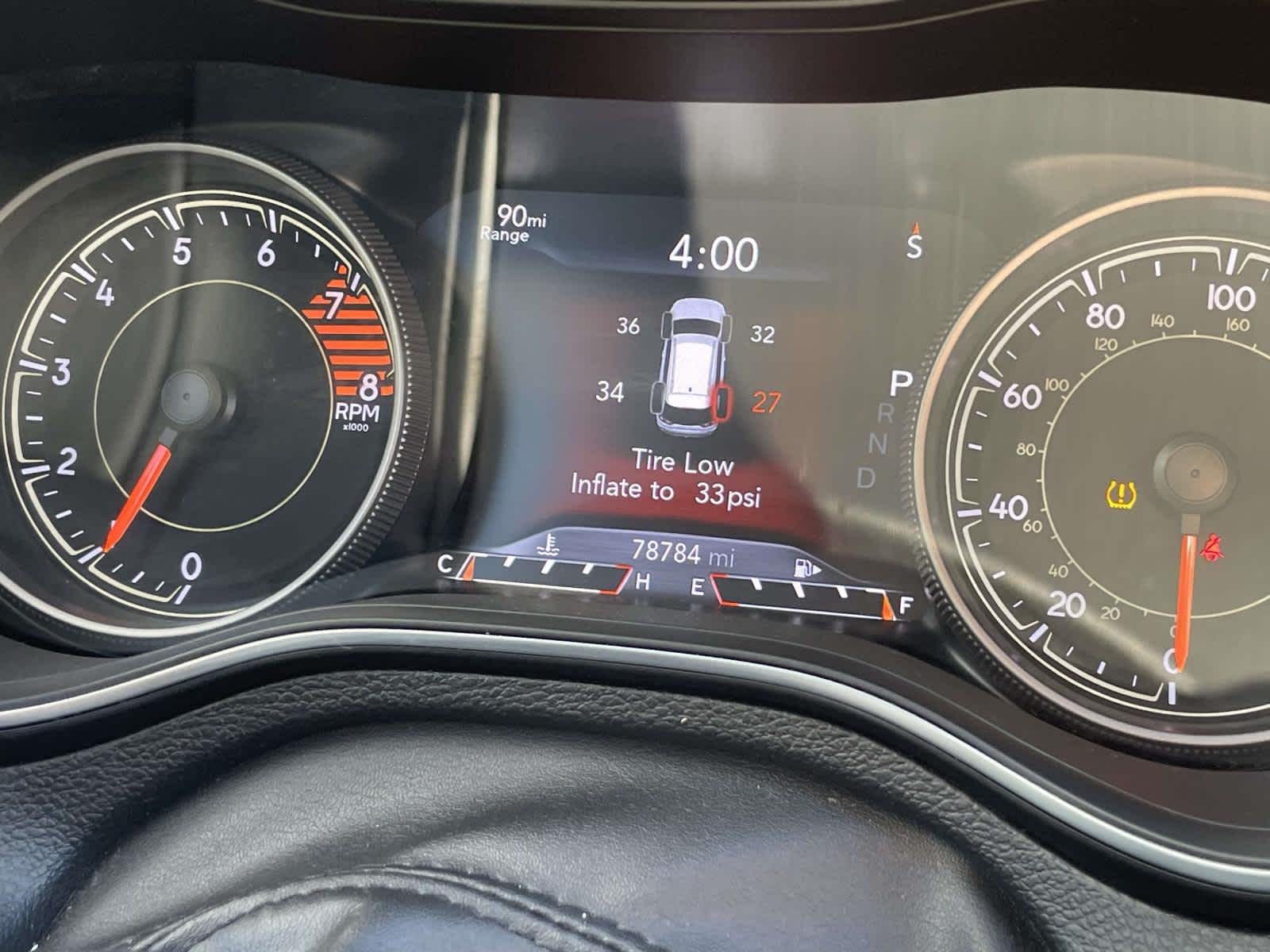 2019 Jeep Cherokee photo 3 of 33