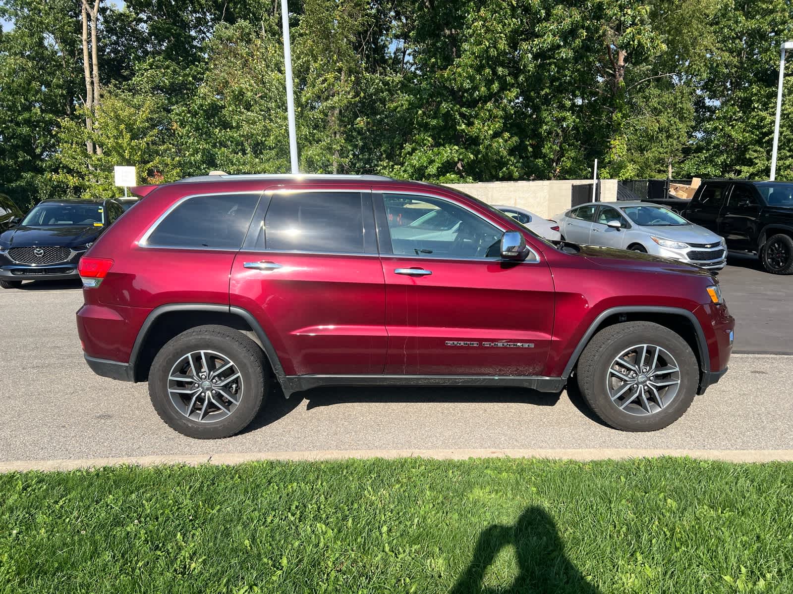 2017 Jeep Grand Cherokee Limited Velvet Red Pearlcoat at Humes CDJR