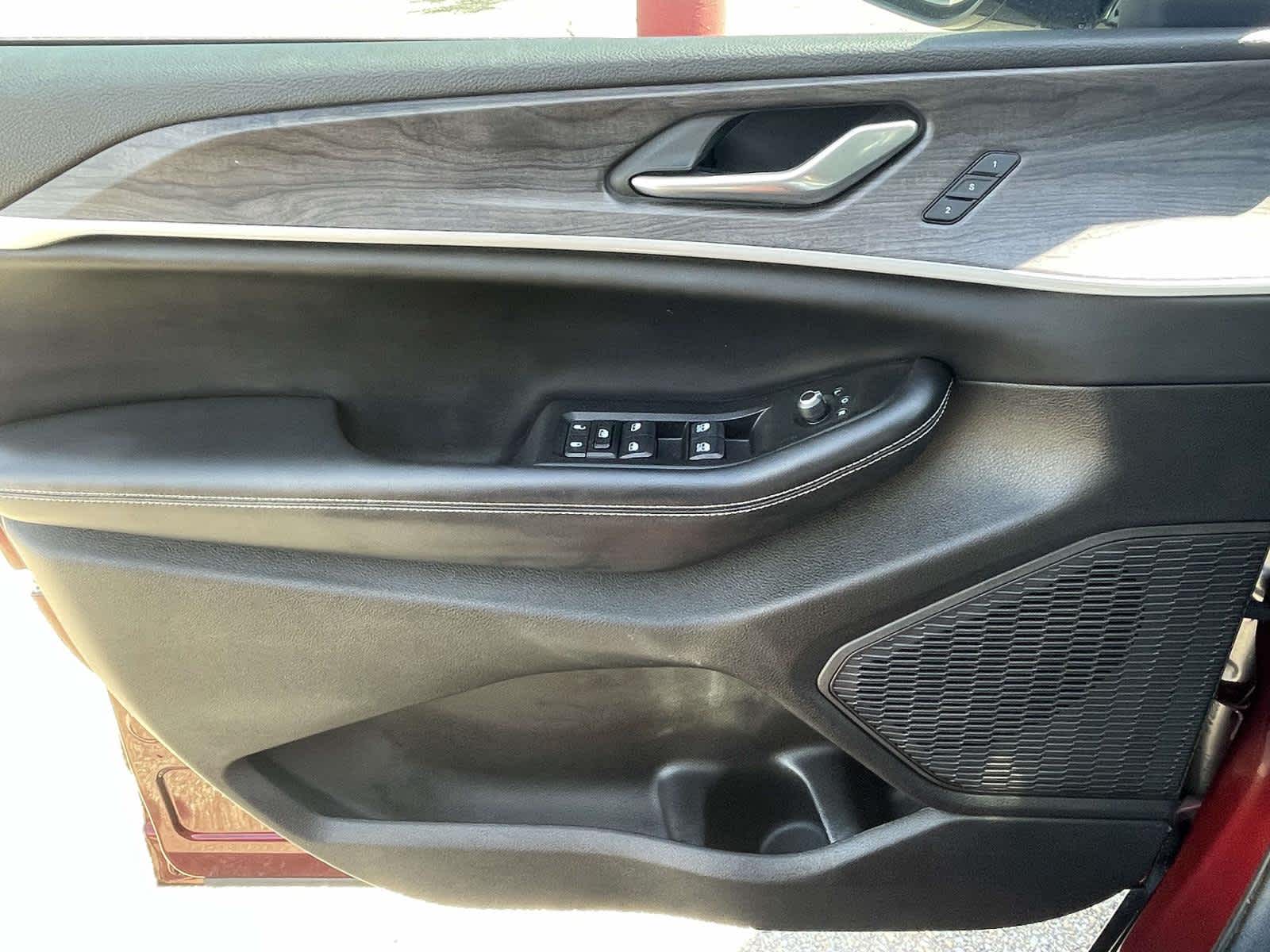 2024 Jeep Grand Cherokee L Limited Velvet Red Pearlcoat at Rick Weaver GMC